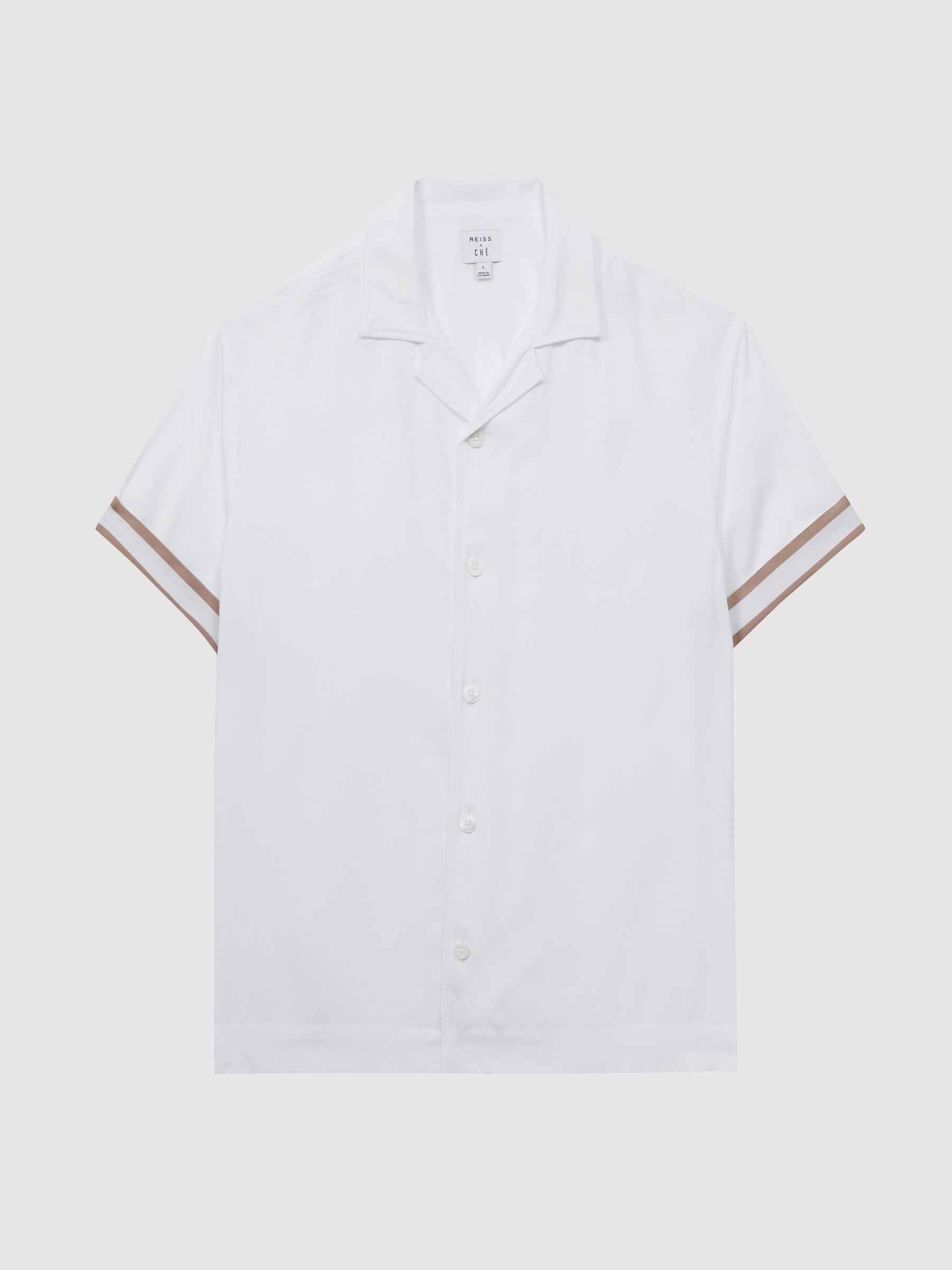 Reiss | Ché Contrast Cuff Cuban Collar Shirt in White/Beige - Image 2 of 5 Reiss | Ché Contrast Cuff Cuban Collar Shirt in White/Beige - Image 2 of 5