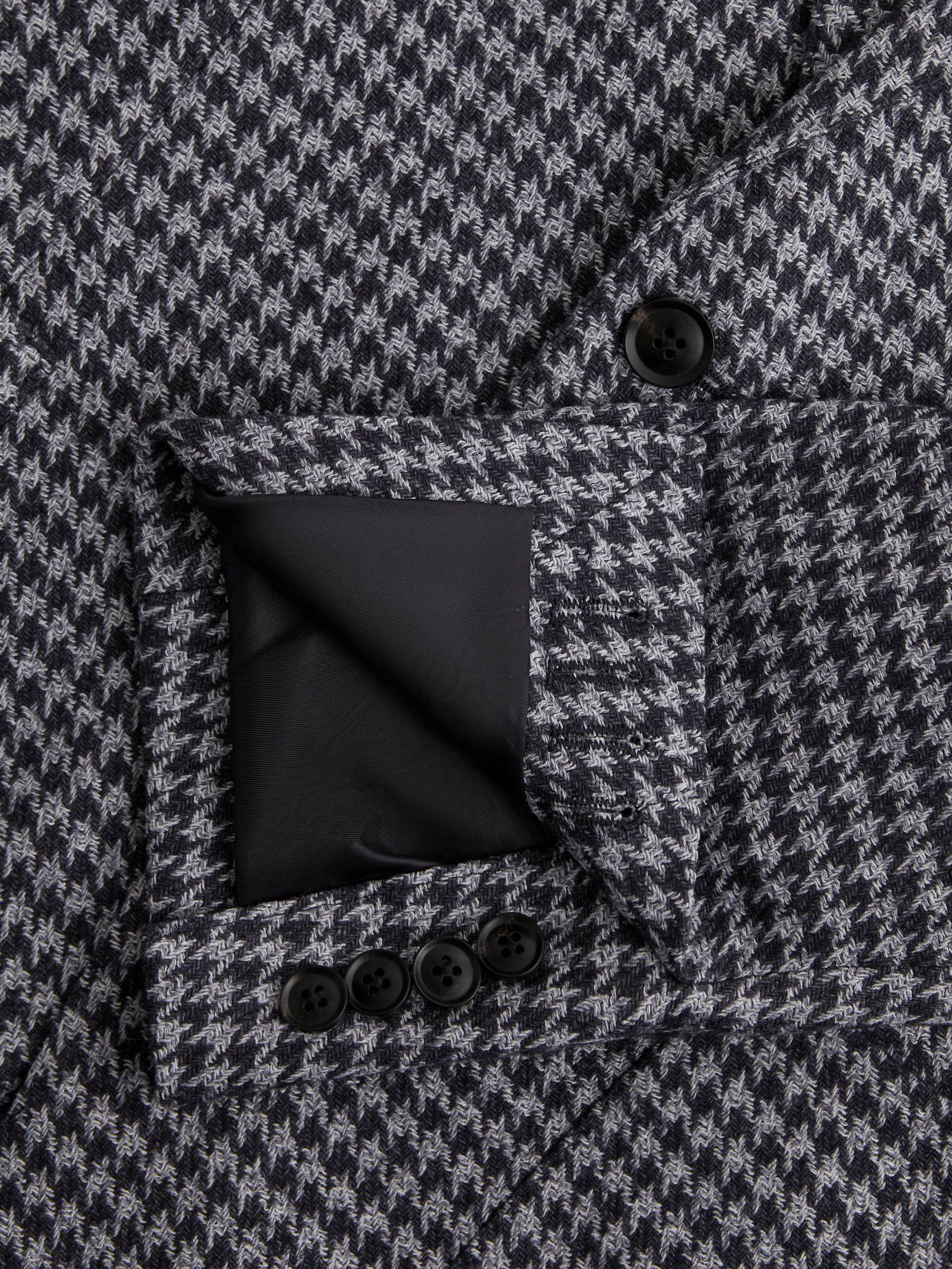 Slim Fit Wool Blend Dogtooth Blazer in Navy - Image 5 of 6