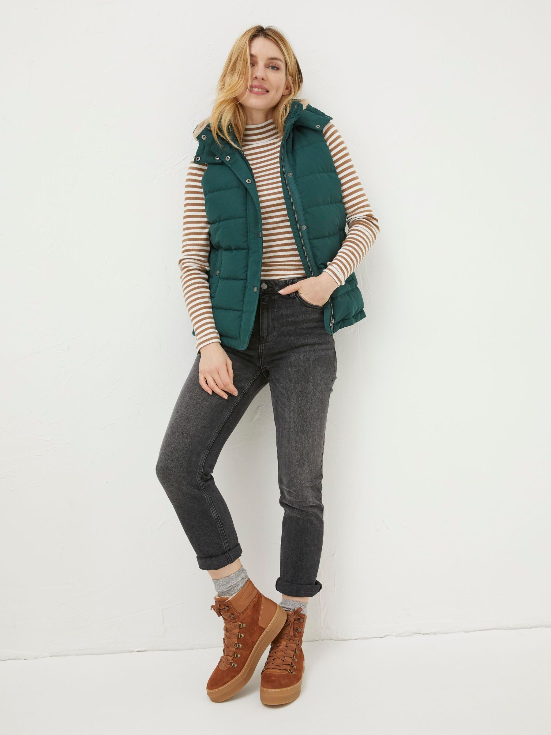 Green Gilet - Image 3 of 6