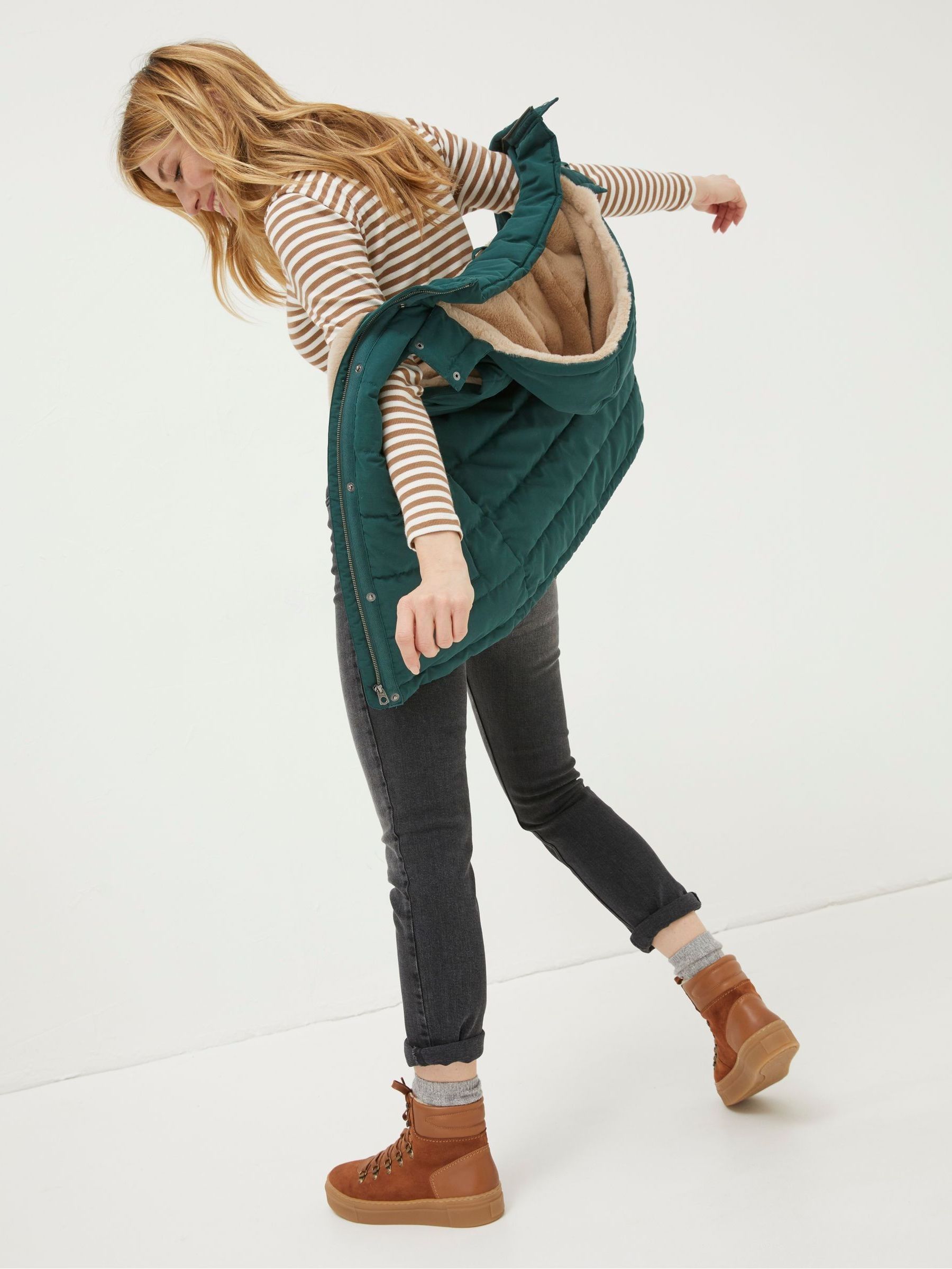 Green Gilet - Image 4 of 6