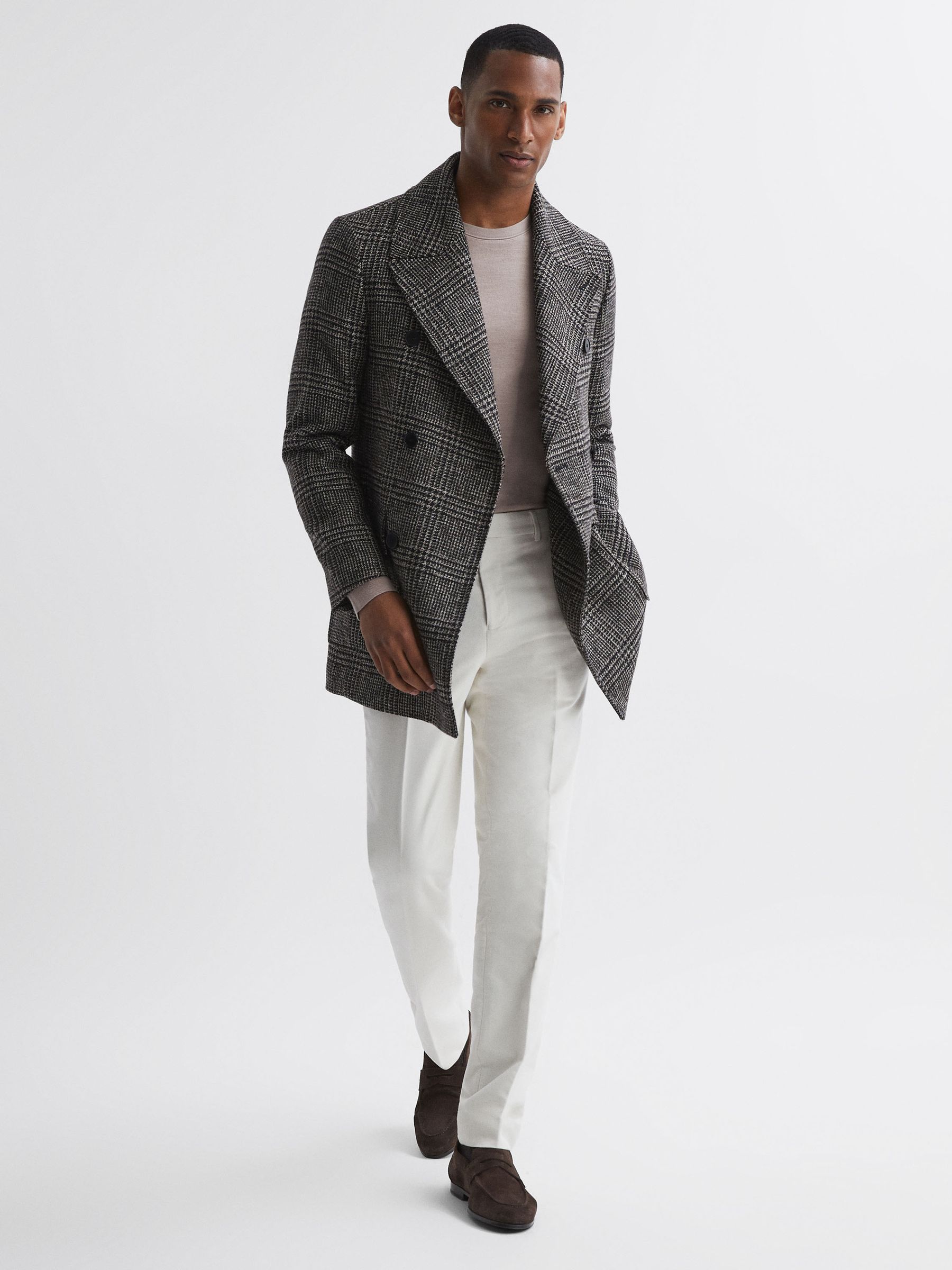 Merino Wool Crew Neck Jumper in Mink - Image 3 of 5