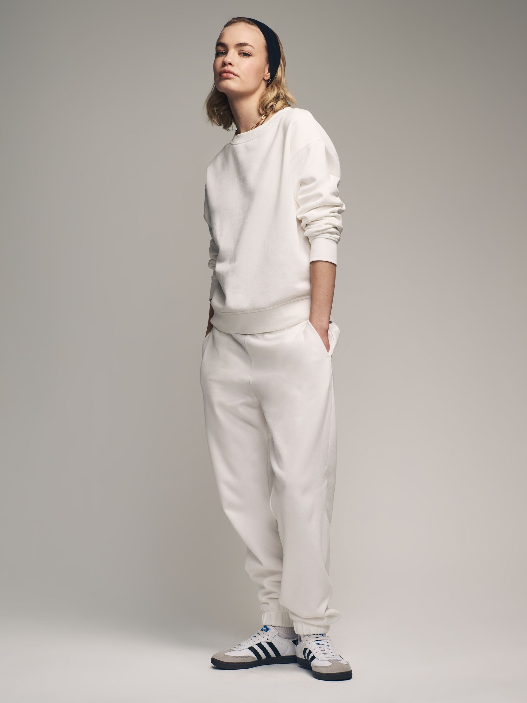 2 Pack Crew Neck Sweatshirts - Image 4 of 5