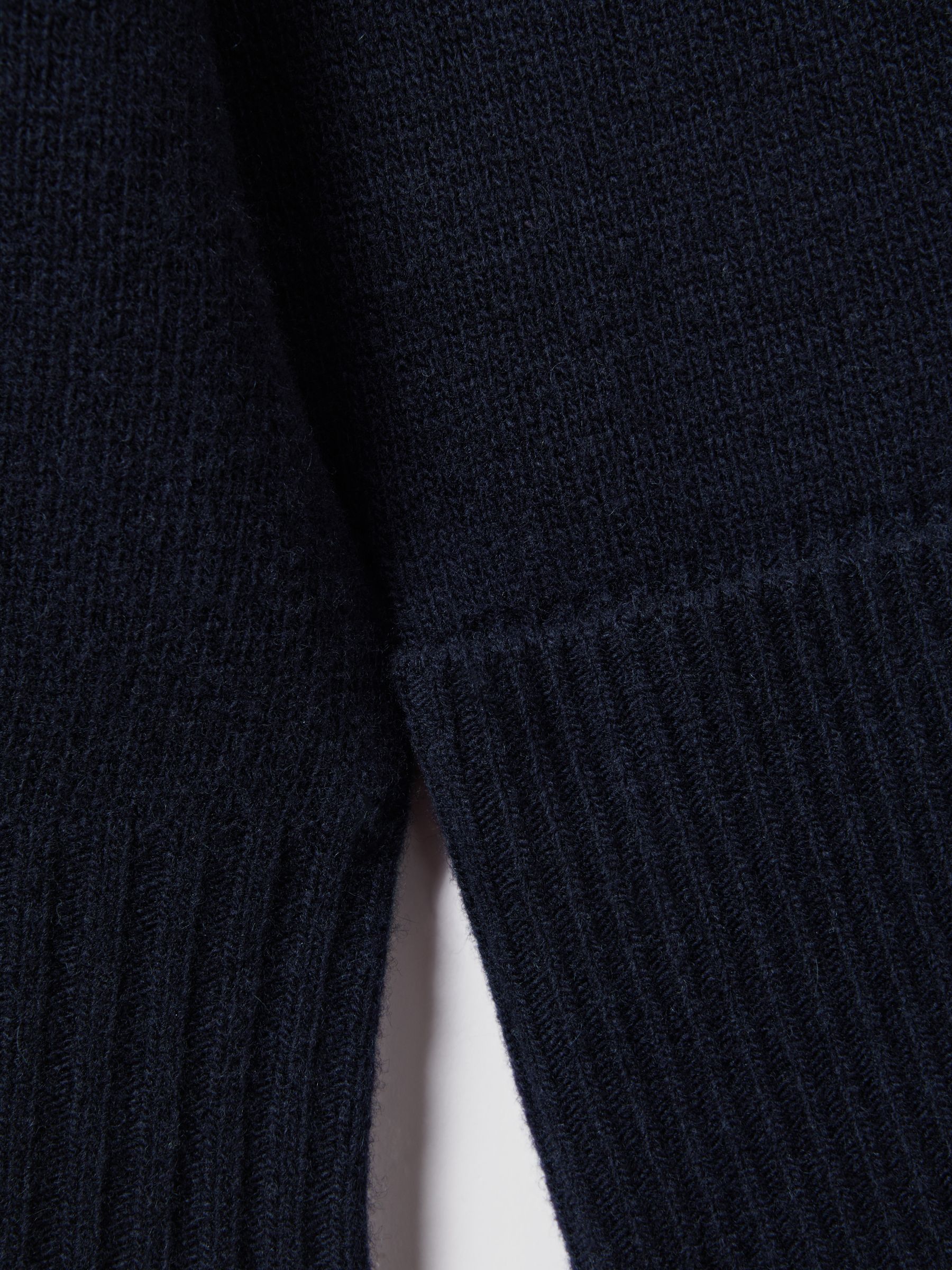 Wool-Cashmere Casual Fit Jumper in Navy - Image 5 of 5