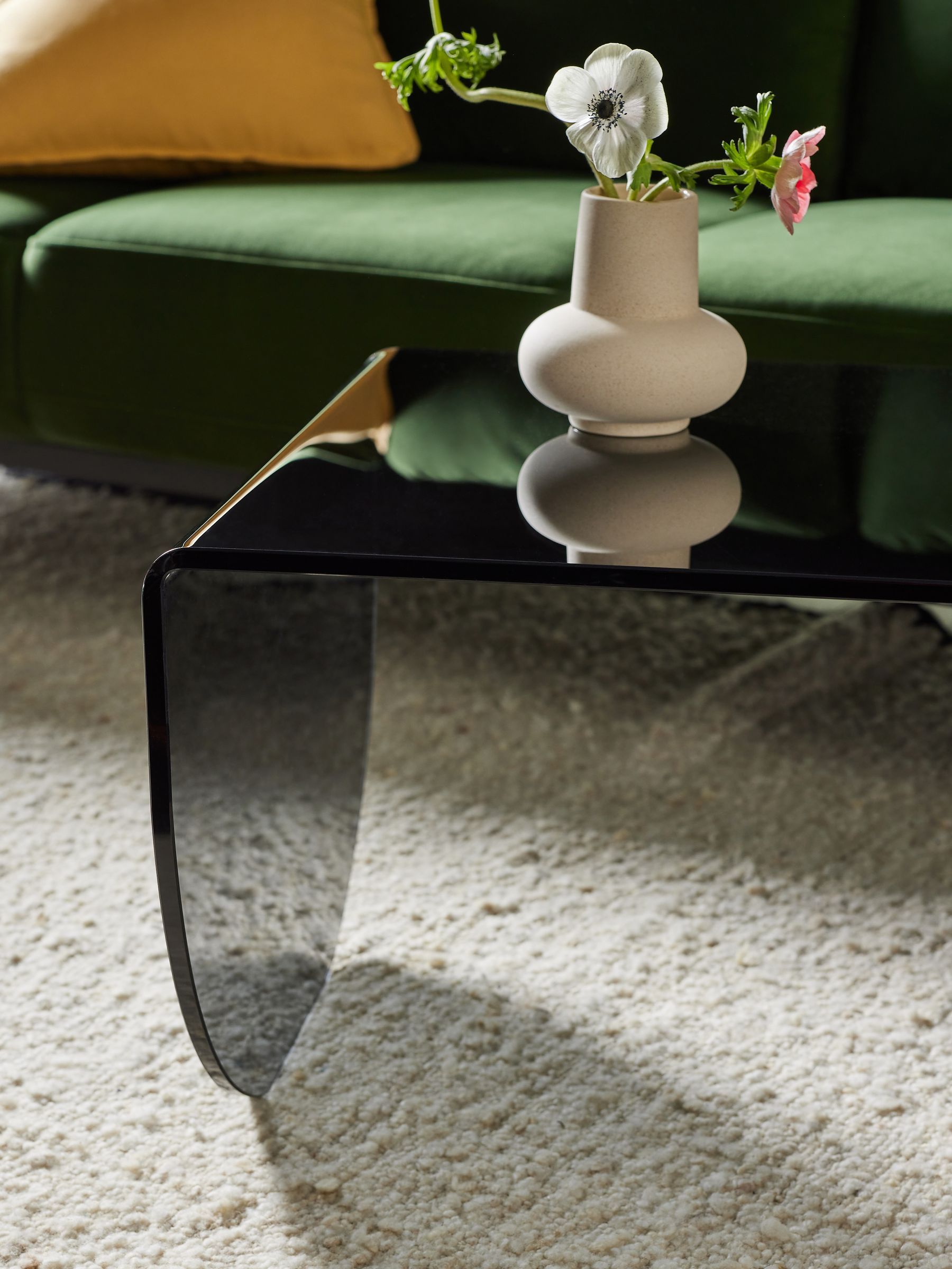 Hesta Coffee Table in Smoke Grey Glass - Image 2 of 3
