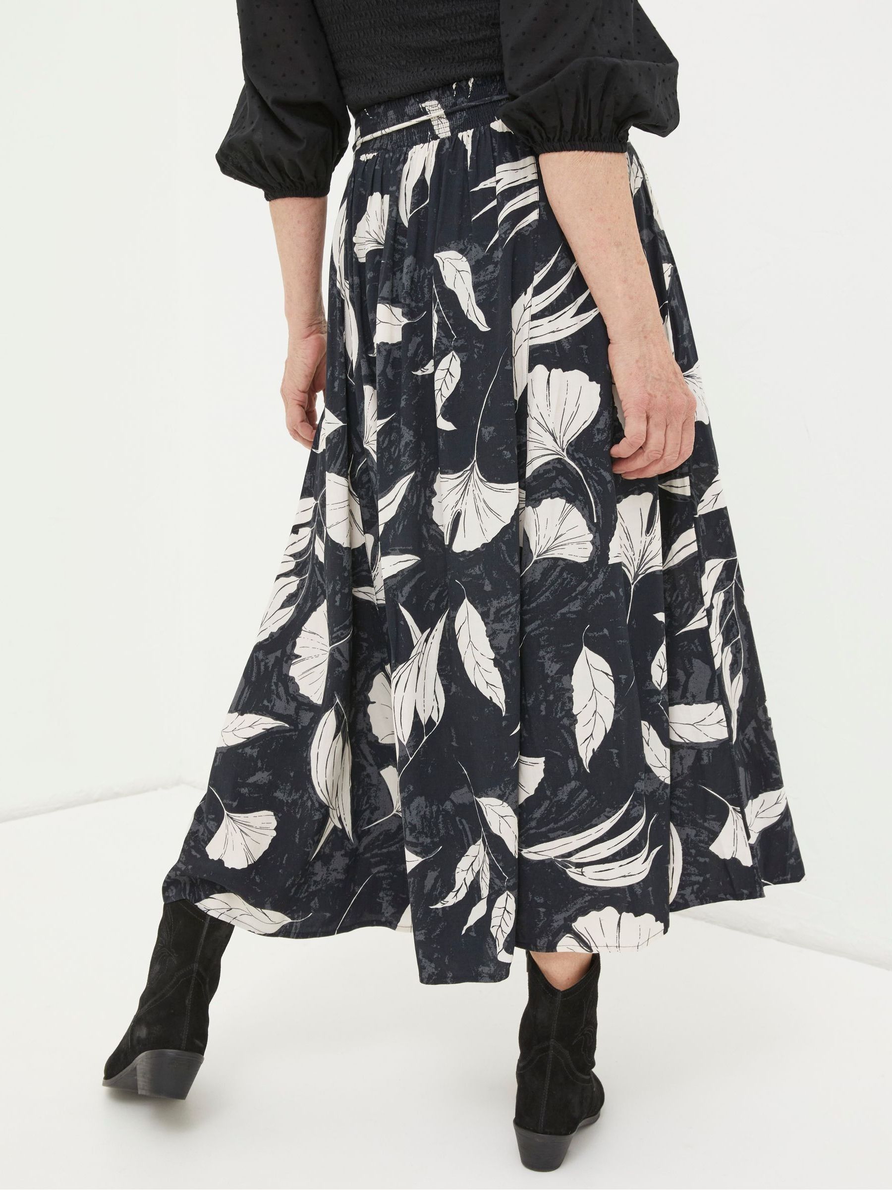 Black Mason Twilight Leaves Midi Skirt - Image 2 of 5 Black Mason Twilight Leaves Midi Skirt - Image 2 of 5