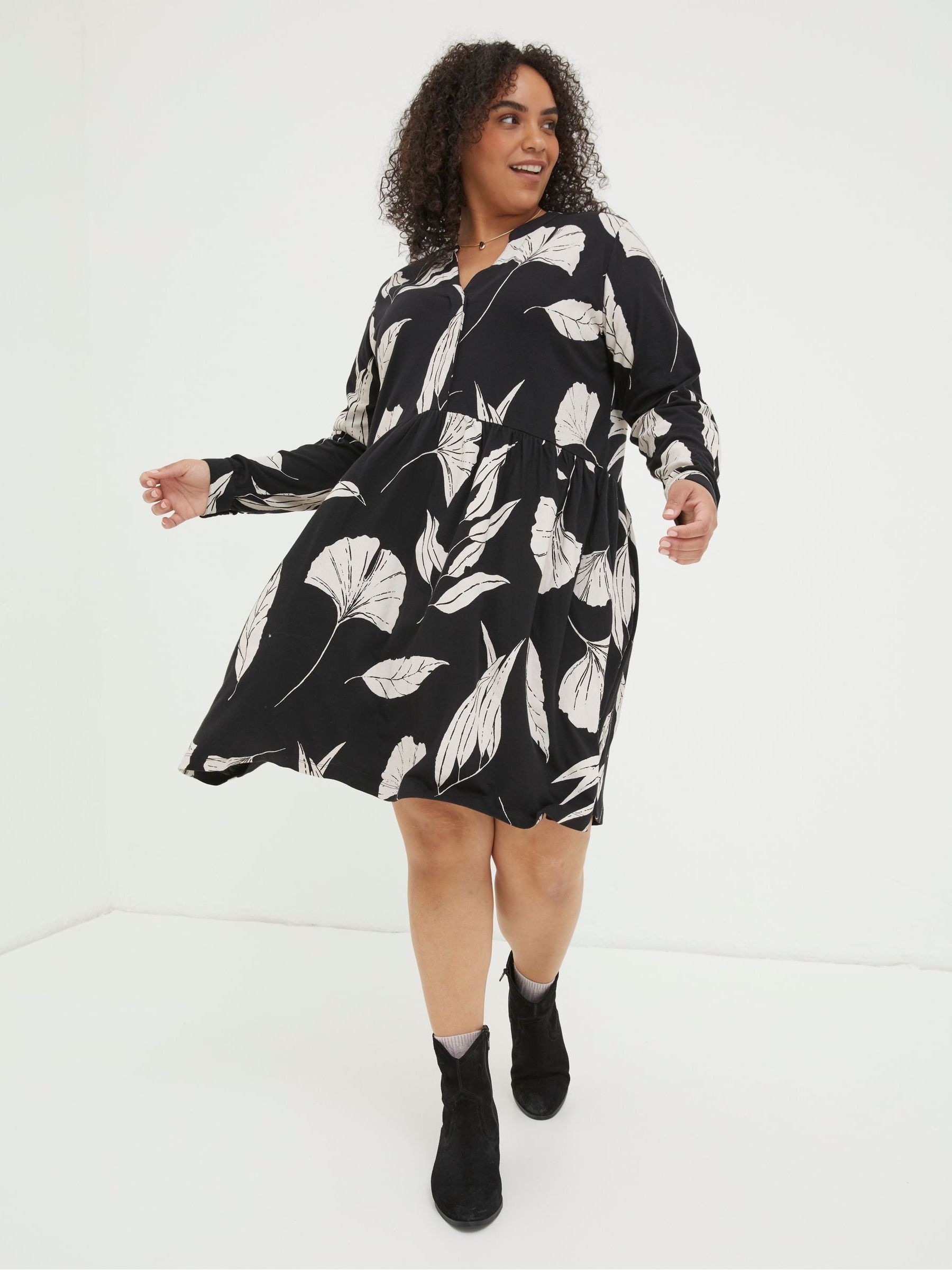 Black Elsie Twilight Leaves Jersey Dress - Image 3 of 6