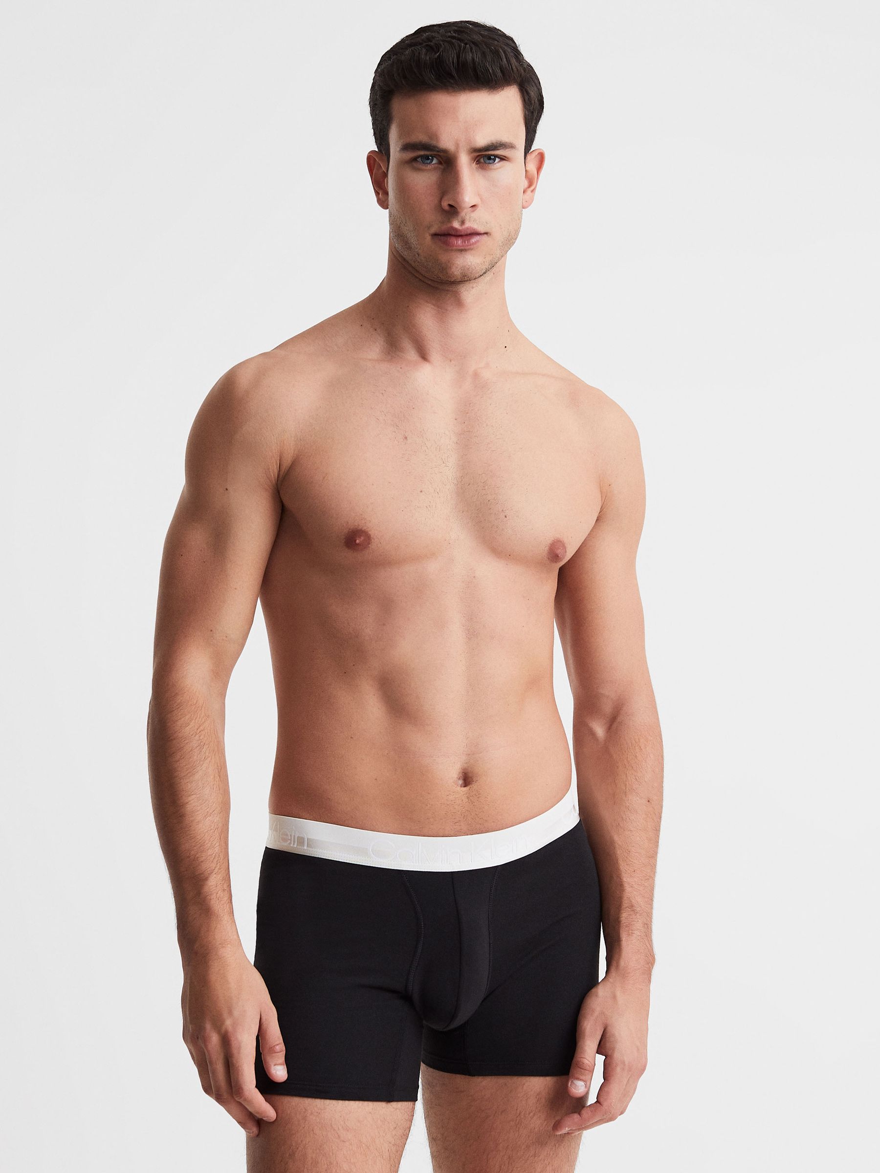 Calvin Klein Underwear 3 Pack Trunks in Black Multi - Image 6 of 7