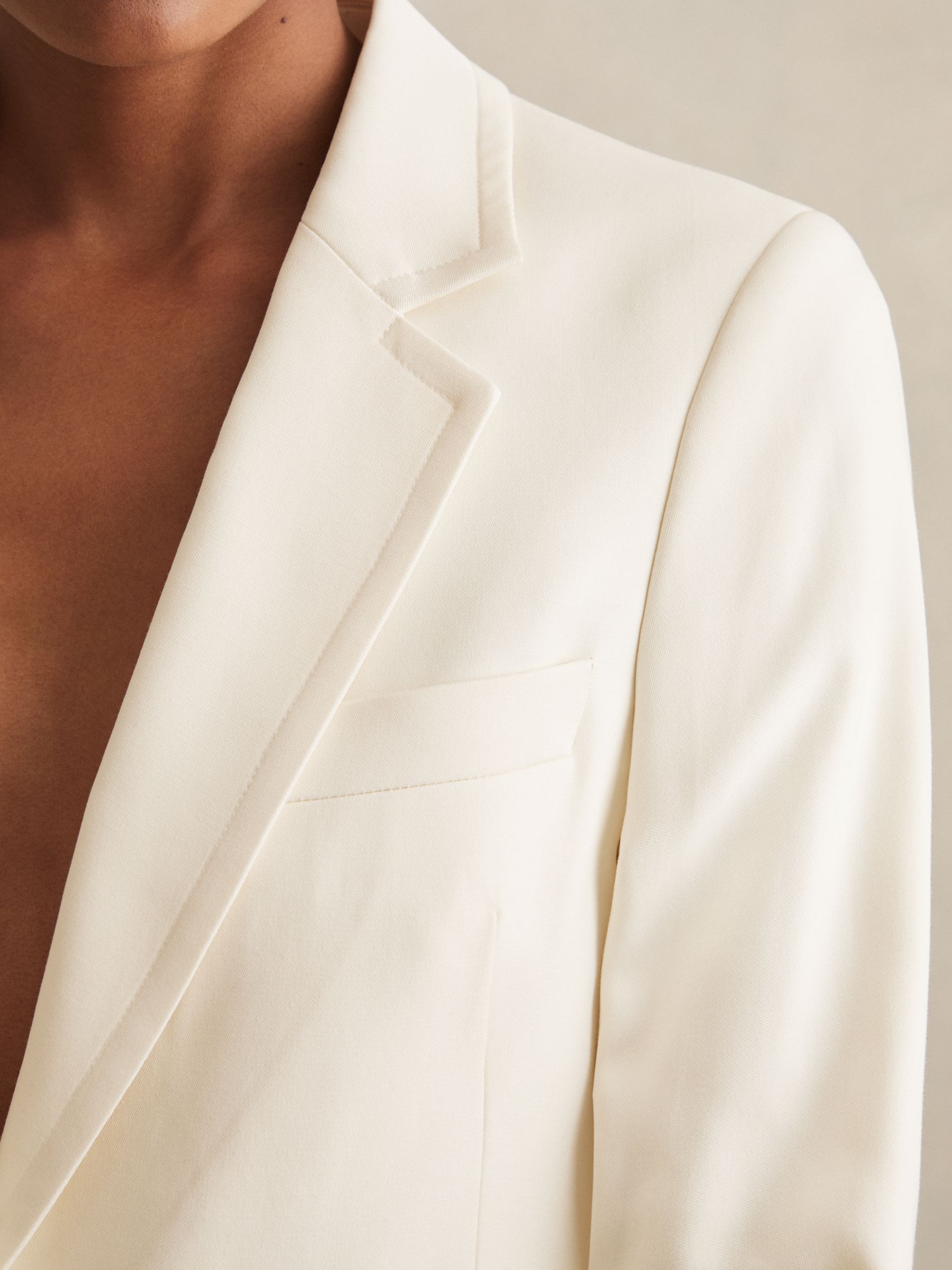 Single-Breasted Suit Jacket in Cream - Image 4 of 6