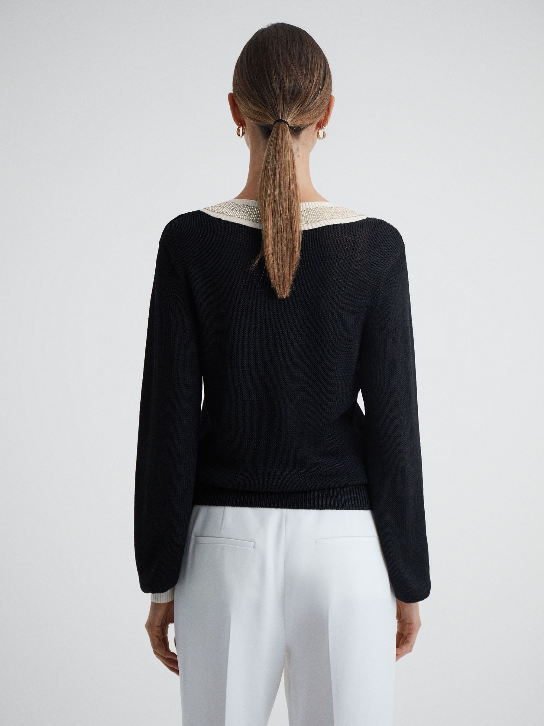 Contrast Trim Embellished V-Neck Jumper in Black/Cream - Image 5 of 5