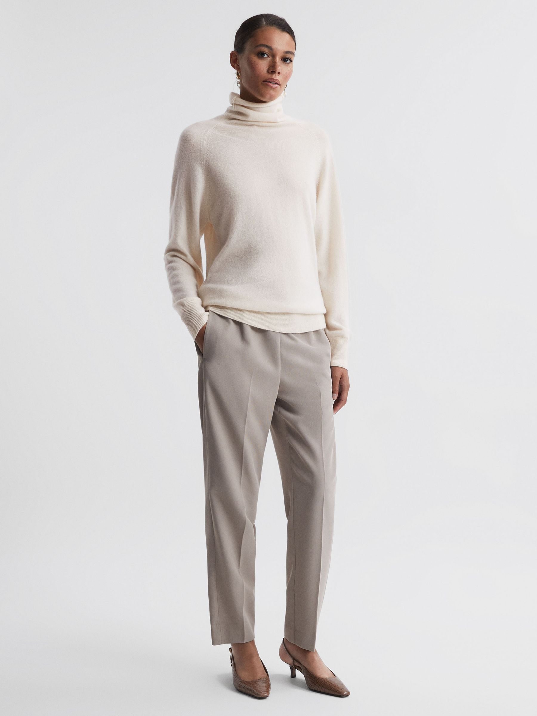 Relaxed Cashmere Roll Neck Top in Cream - Image 6 of 7
