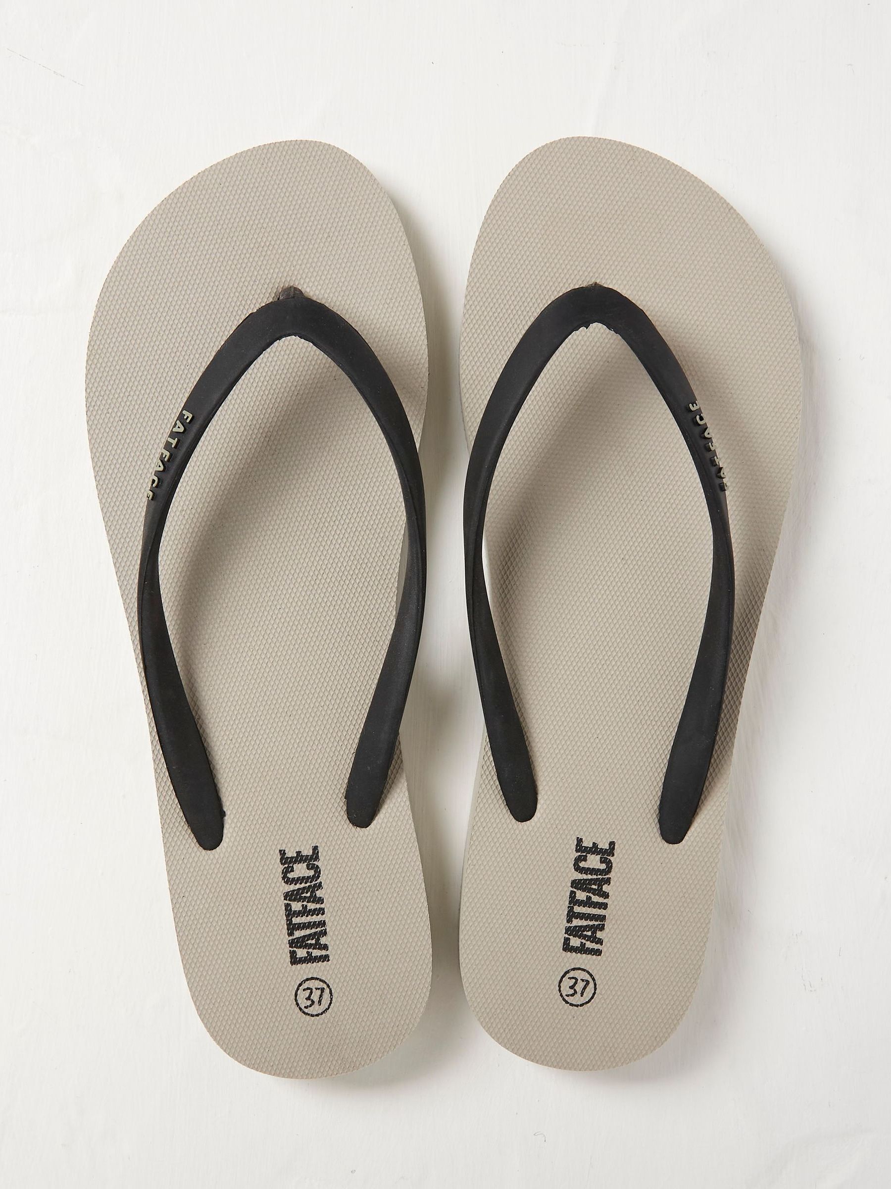 Black Portloe Flip Flops - Image 2 of 3 Black Portloe Flip Flops - Image 2 of 3