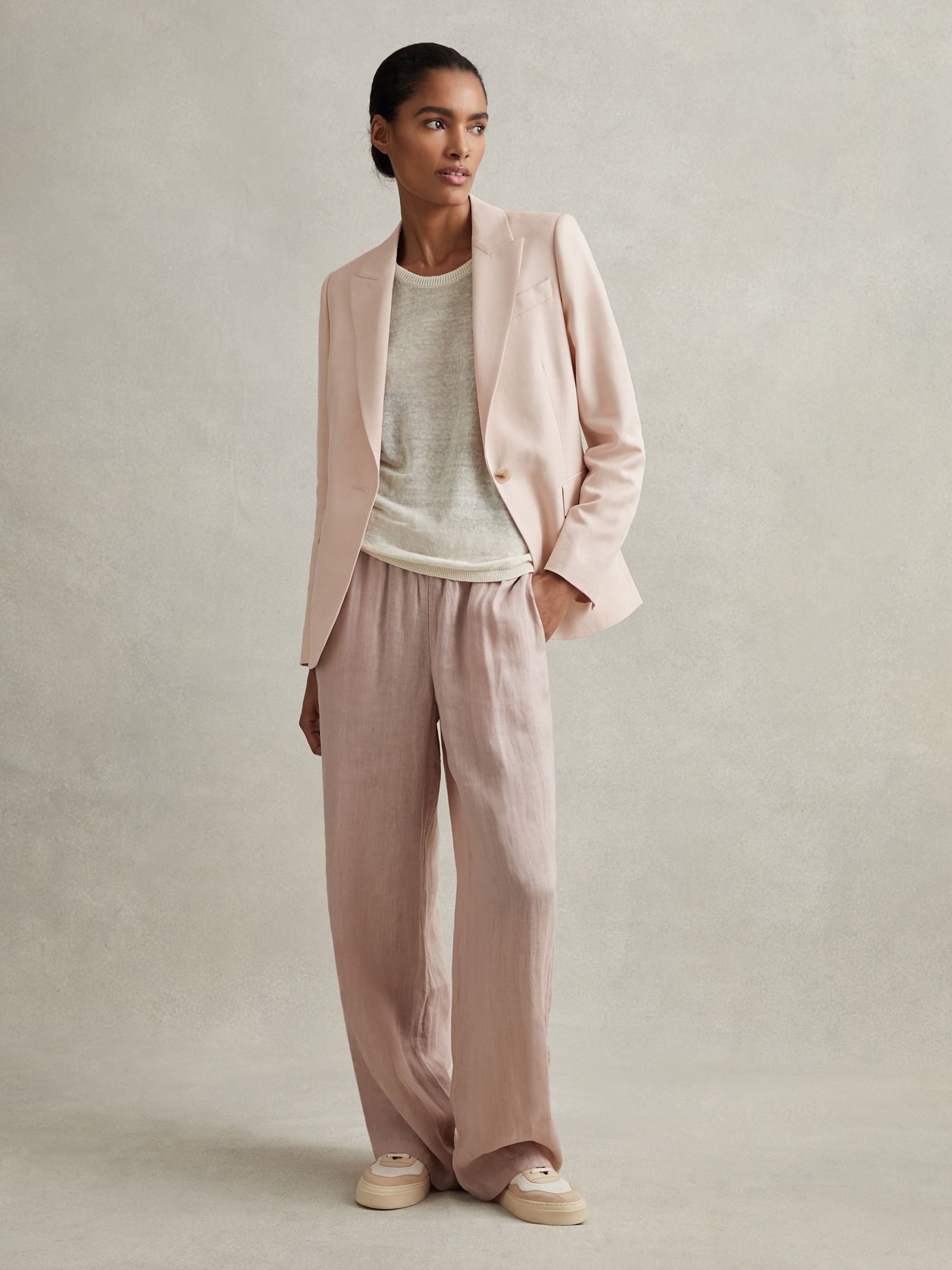 Single Breasted Suit Blazer with TENCEL™ Fibers in Pink - Image 4 of 6