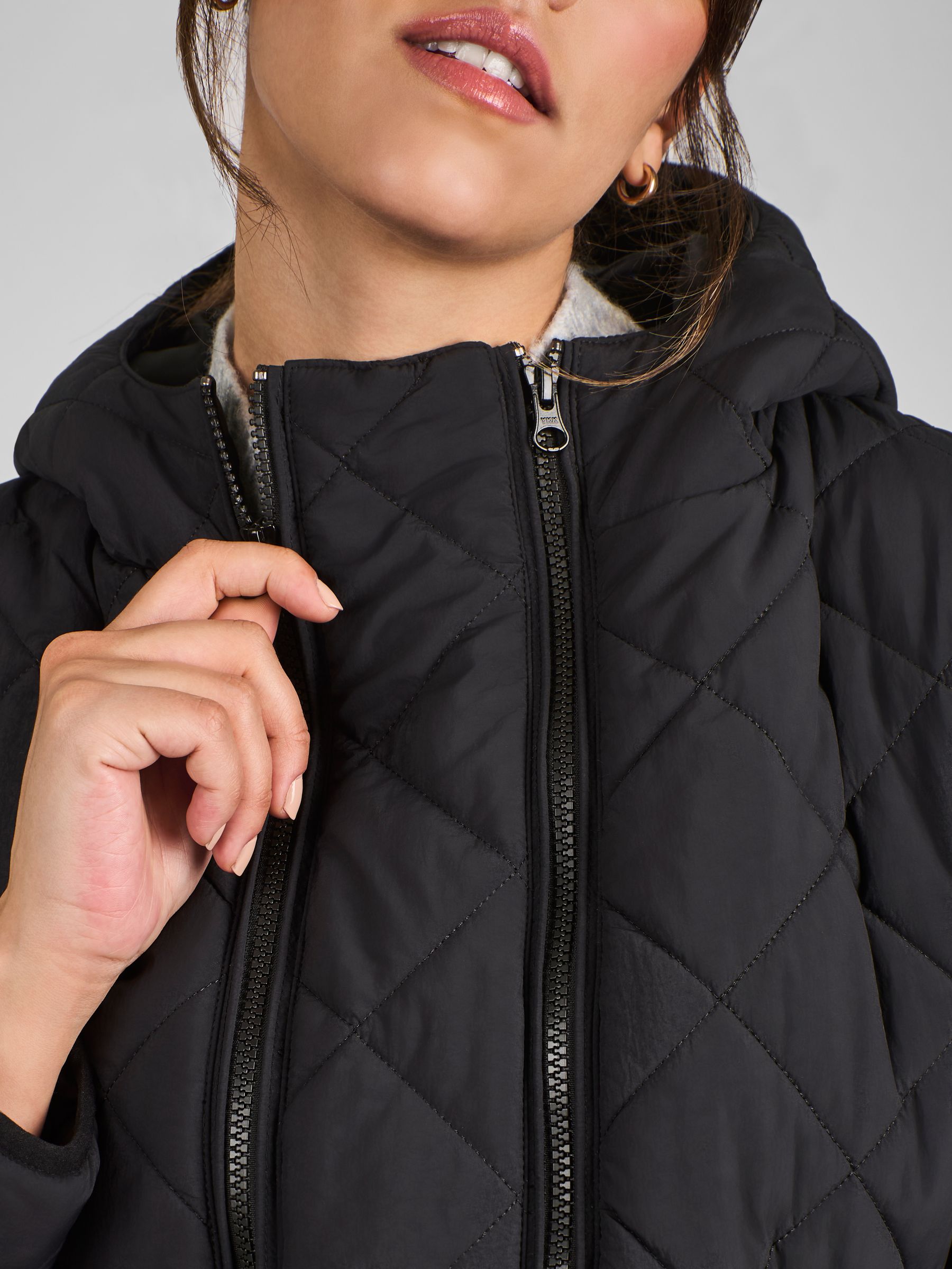 Black 2-In-1 Maternity Quilted Jacket - Image 4 of 5