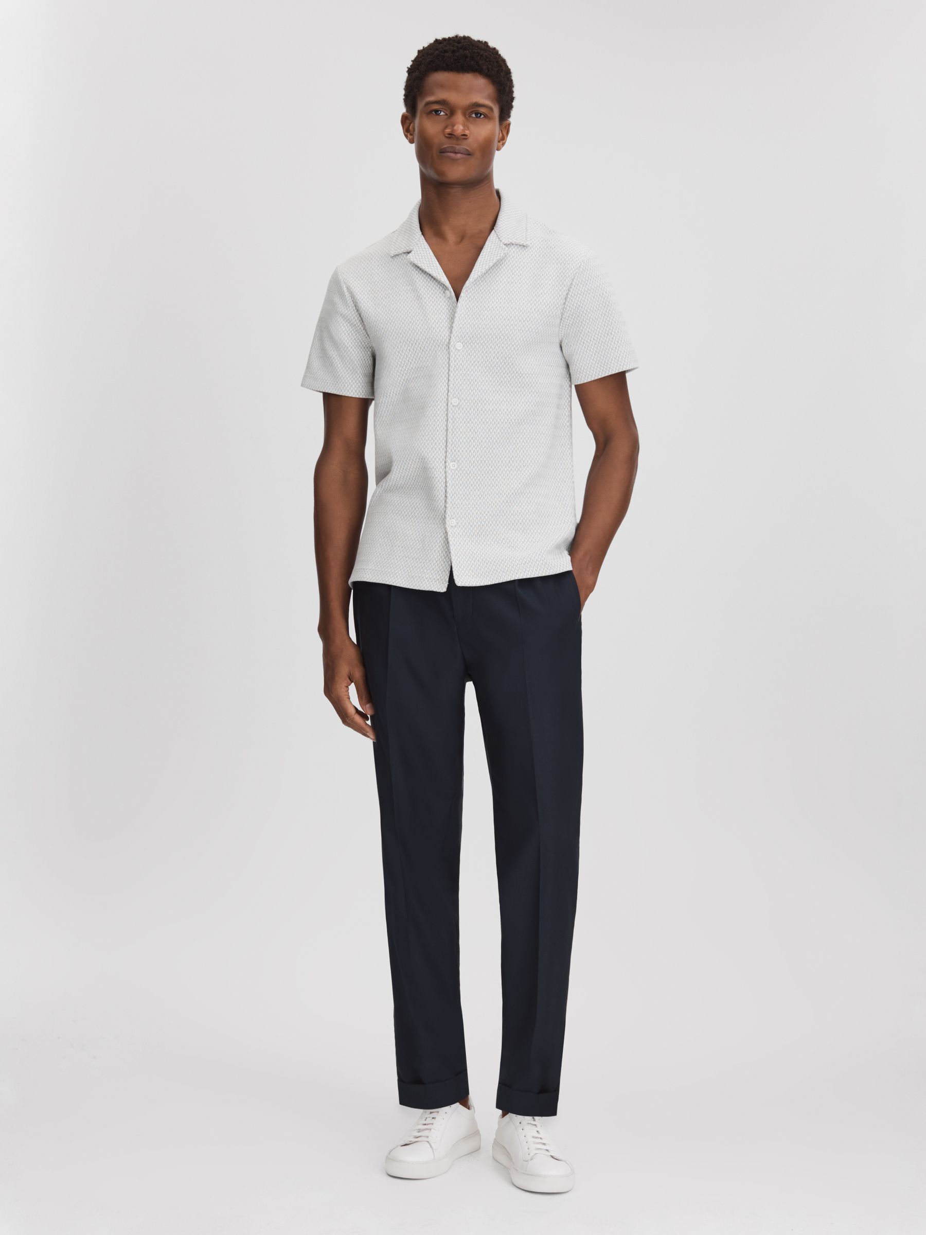 Jacquard Cuban Collar Shirt in Light Grey - Image 3 of 6