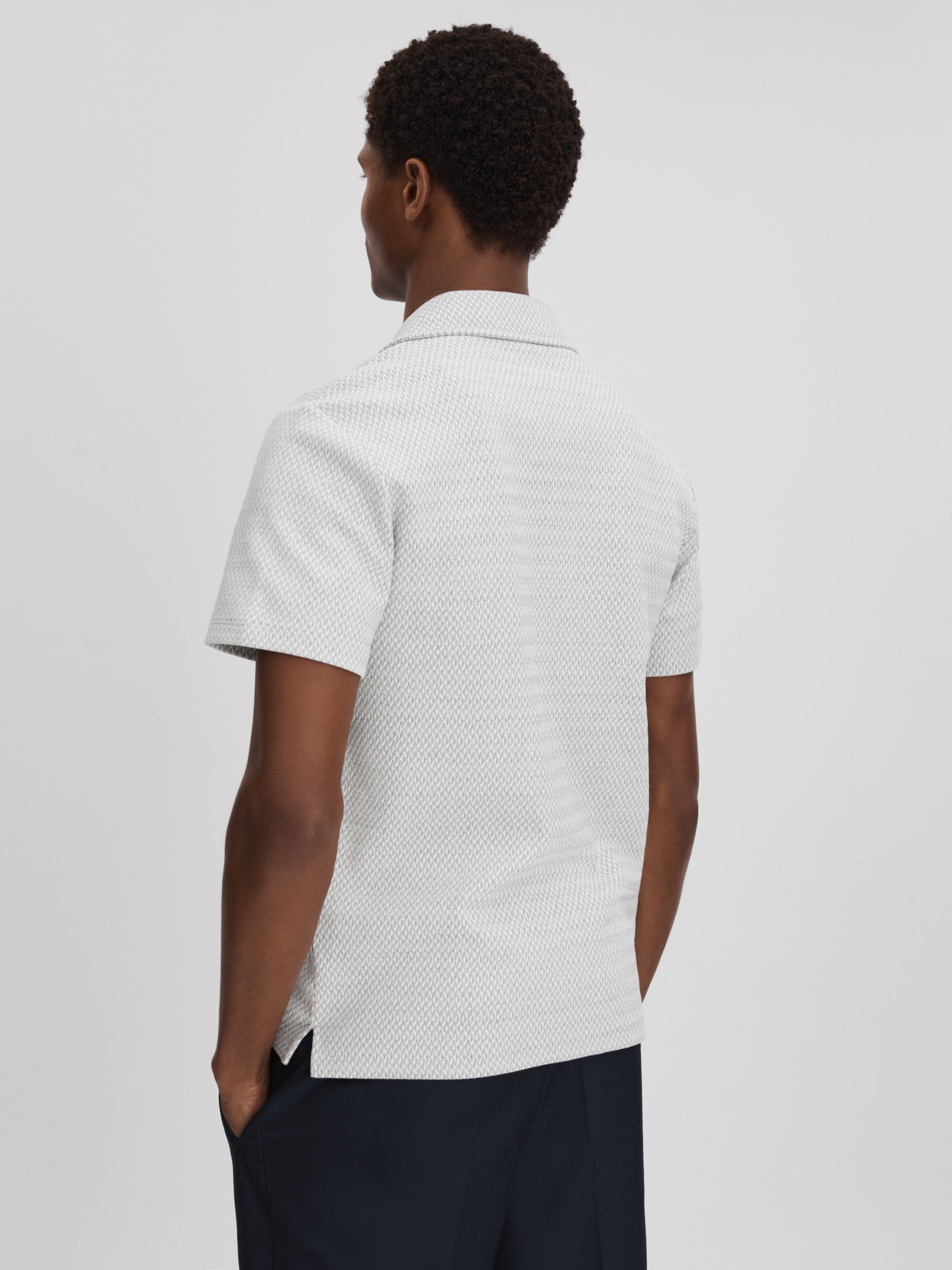 Jacquard Cuban Collar Shirt in Light Grey - Image 5 of 6