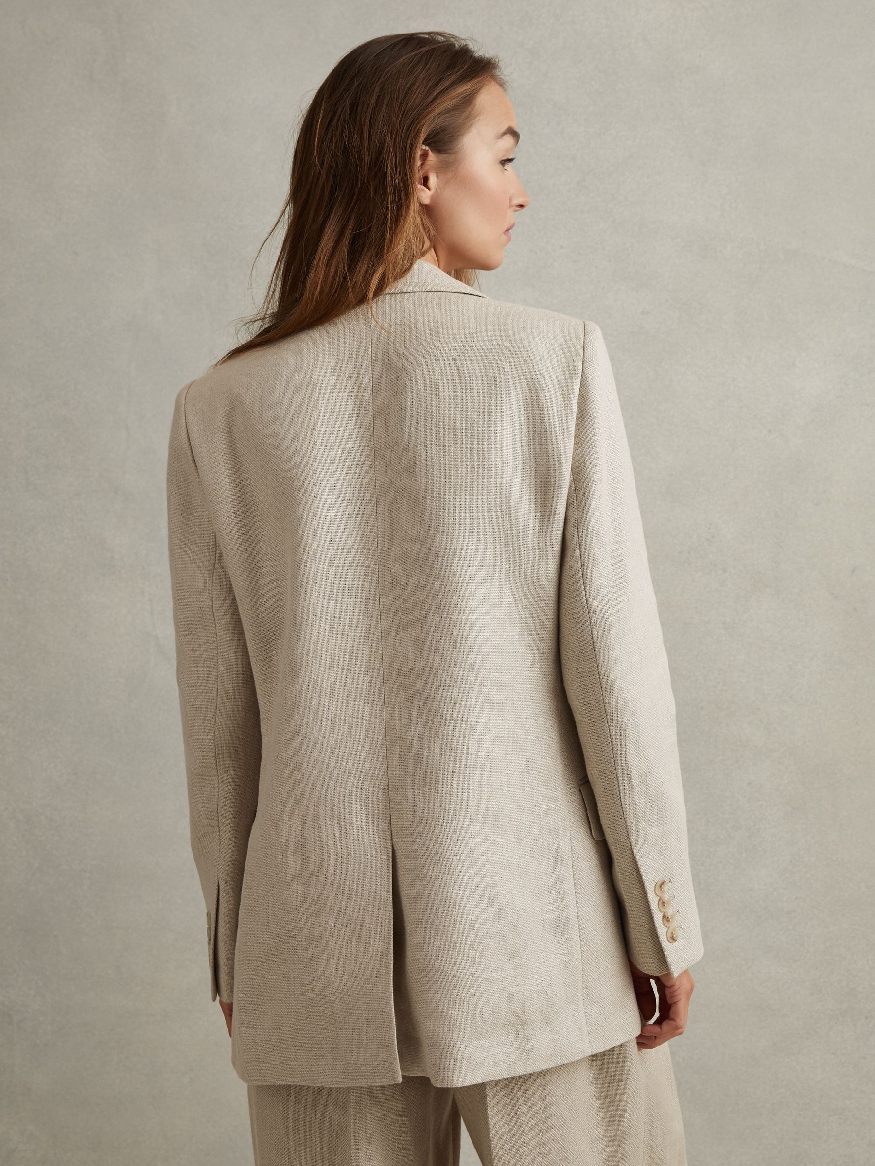 Petite Linen Single Breasted Suit Blazer in Natural - Image 5 of 9