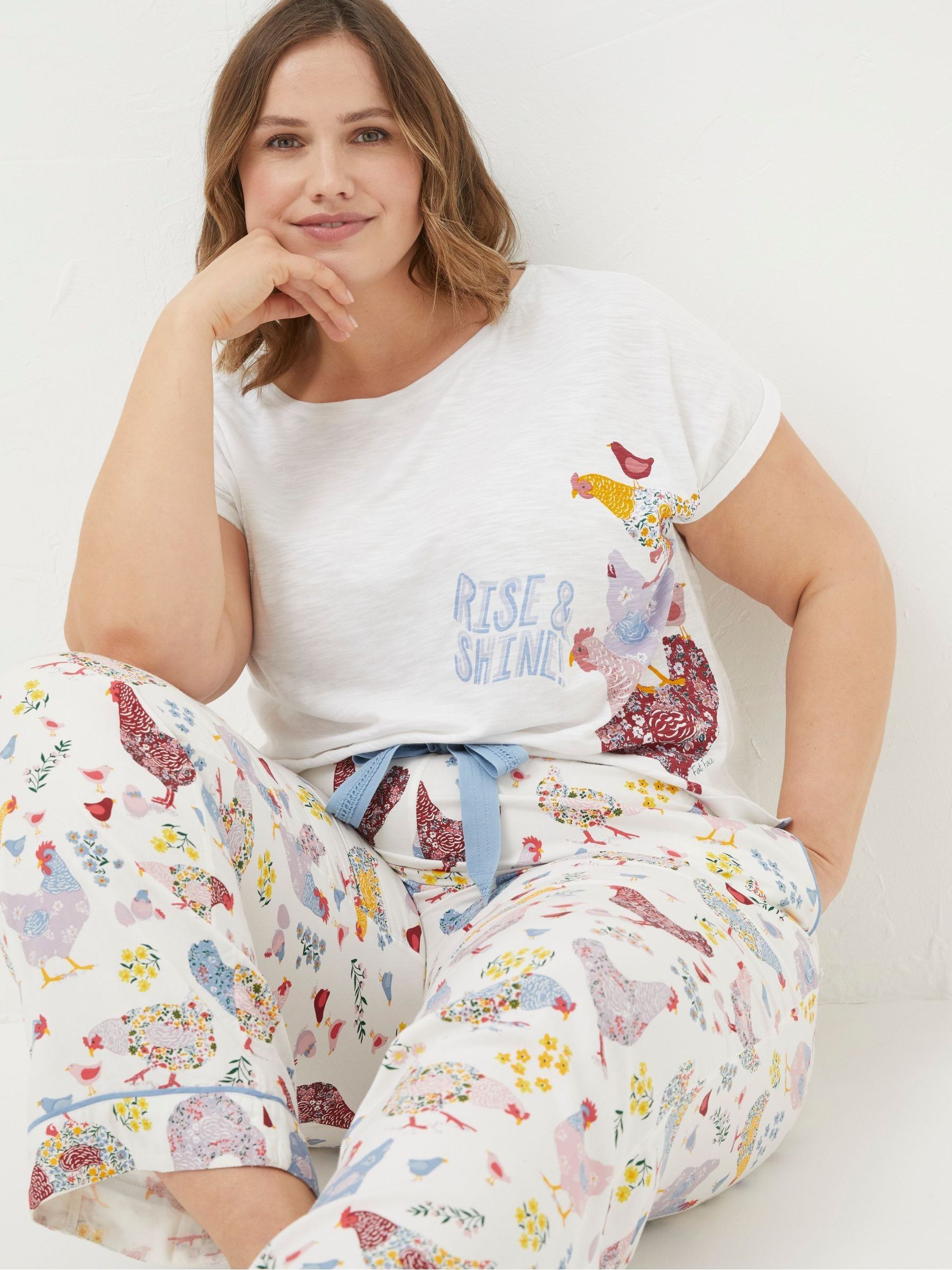 Hetti Natural Hen T-Shirt - Image 3 of 5