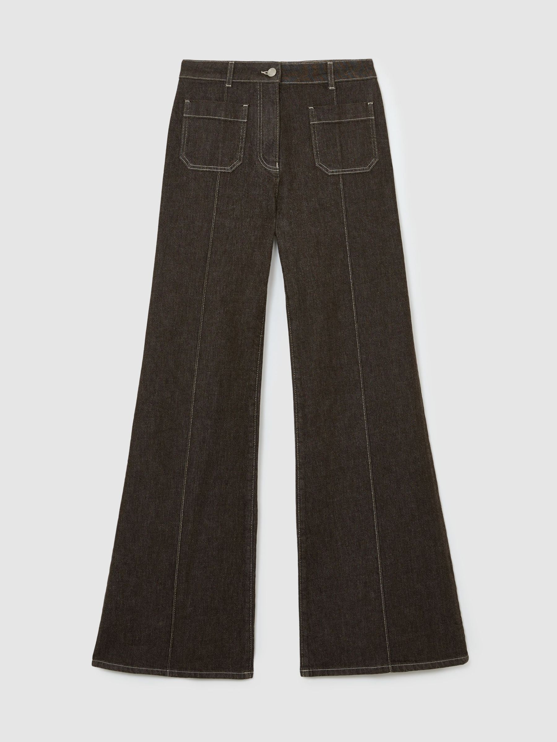 Petite Patch-Pocket Flared Jeans in Brown - 圖片 2/9