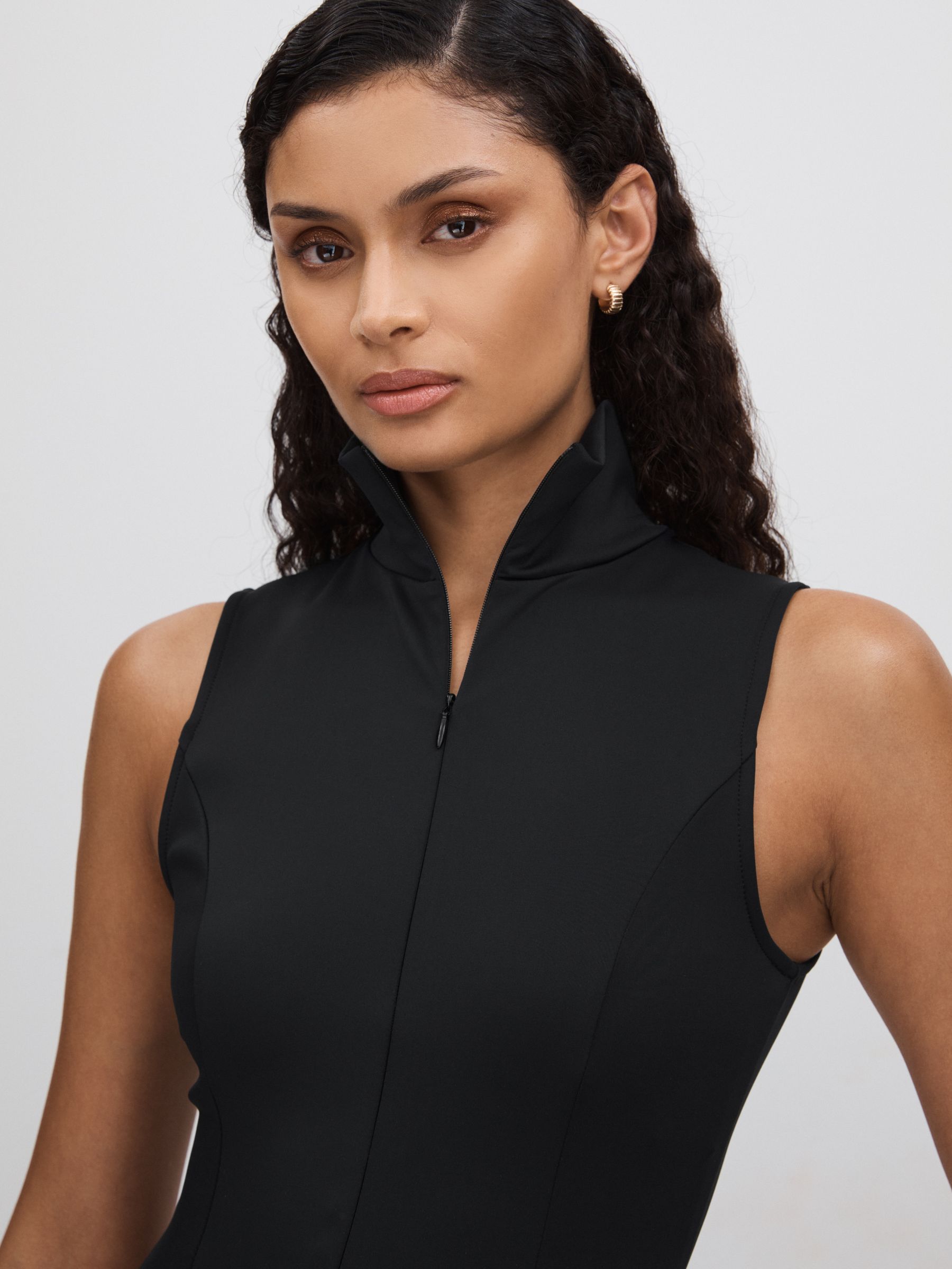 Good American Funnel Neck Scuba Thong Bodysuit in Black - Image 4 of 6