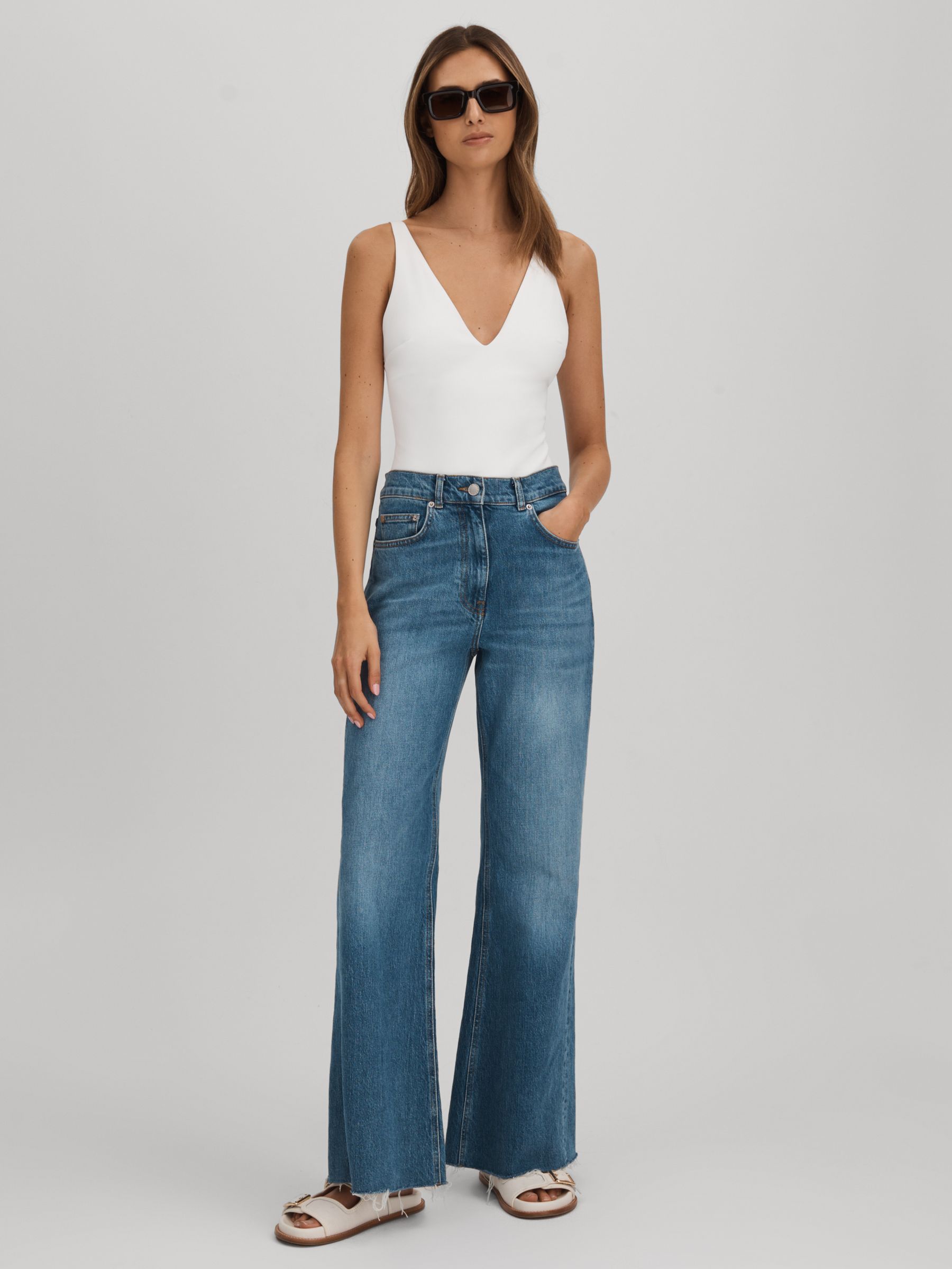 Good American Scuba V-Neck Bodysuit in White - Image 1 of 5