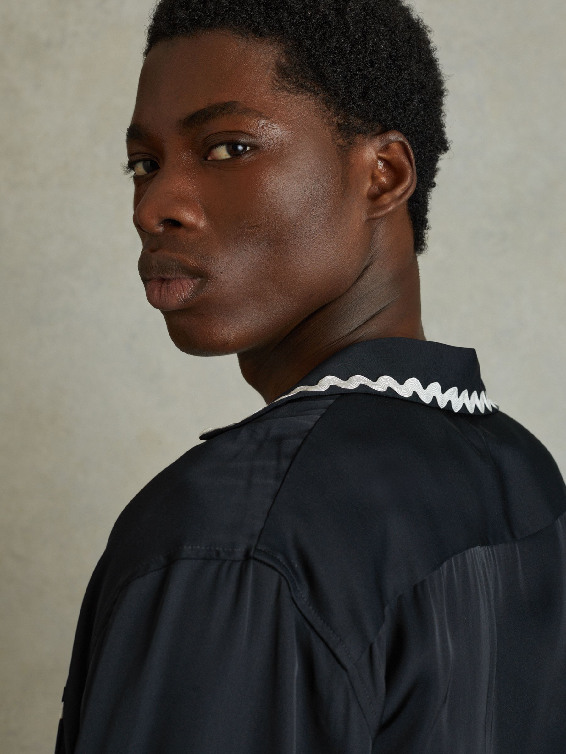 Viscose Satin Contrast Trim Cuban Collar Shirt in Navy - Image 4 of 6