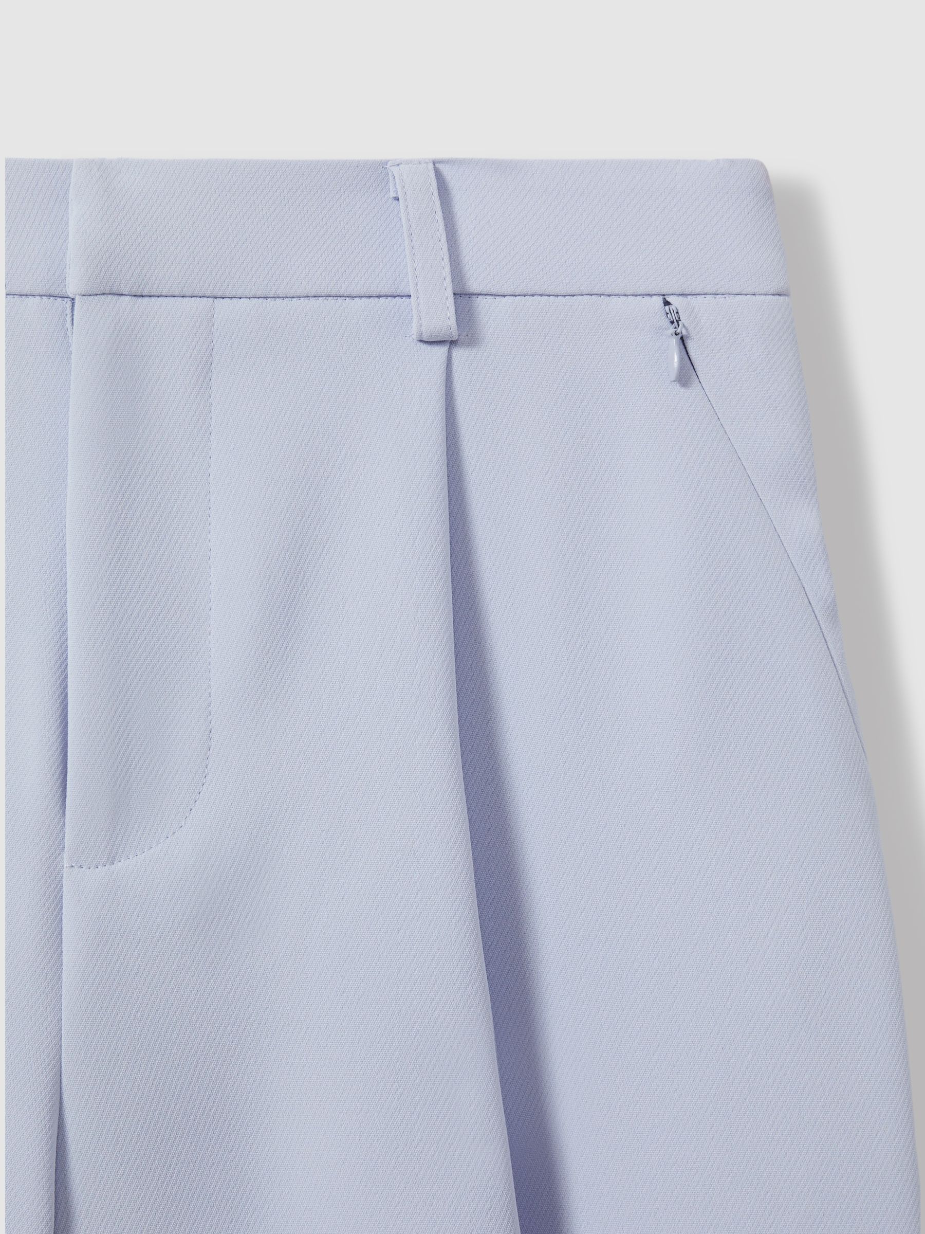 Good American Tailored Shorts in Blue - Image 3 of 3