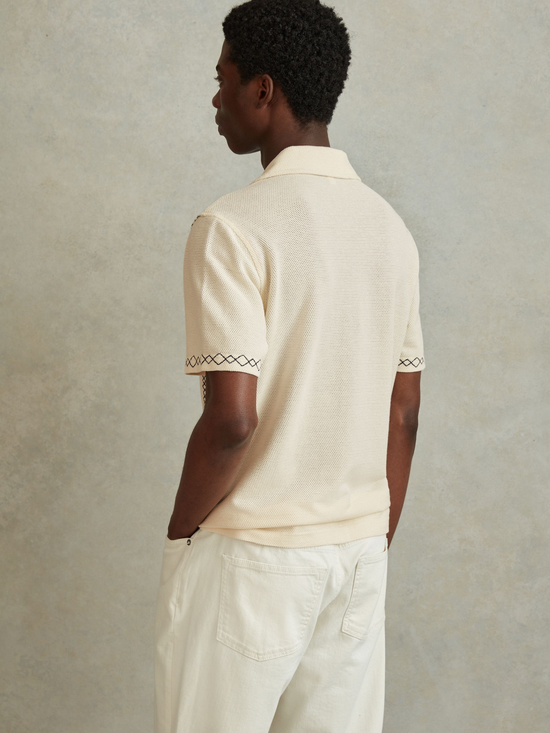 Textured Embroidered Cuban Collar Shirt in Ecru/Navy - Image 5 of 6