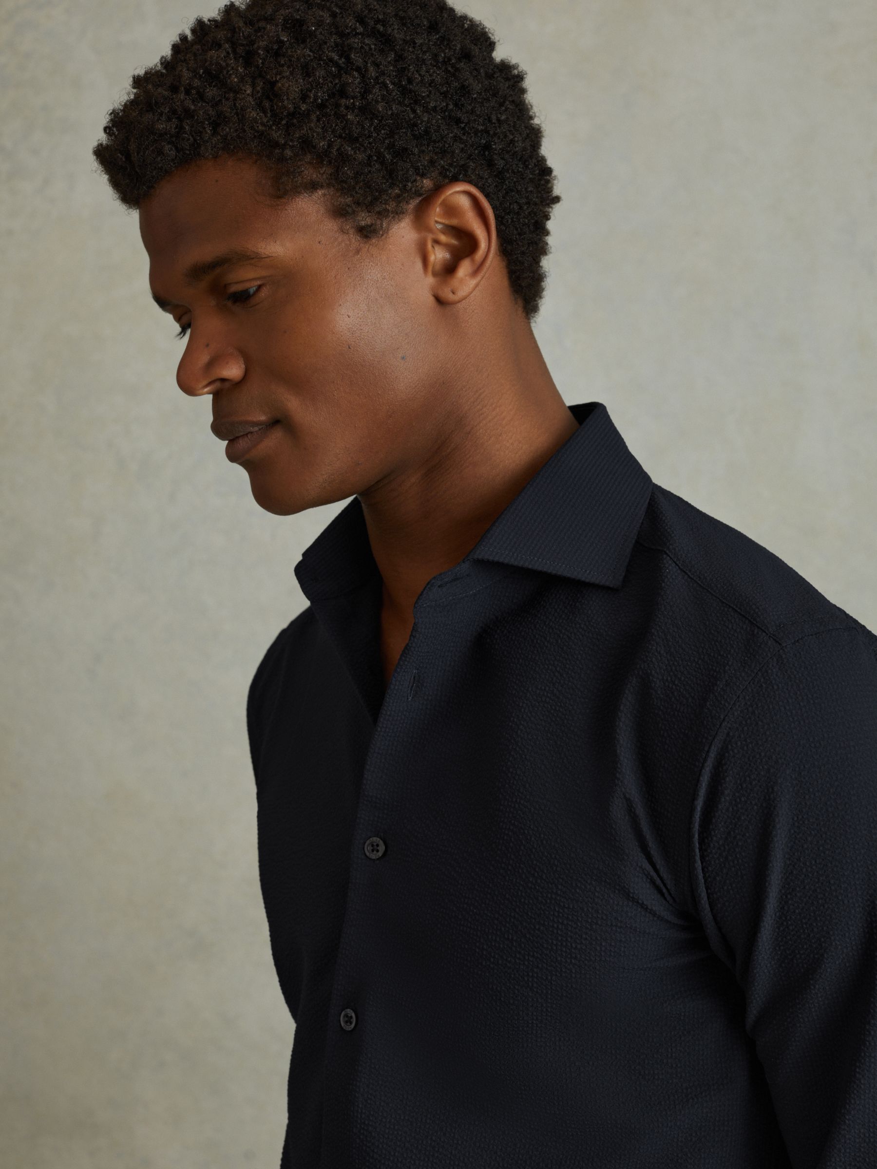 Textured Cutaway Collar Shirt in Navy - Image 4 of 6