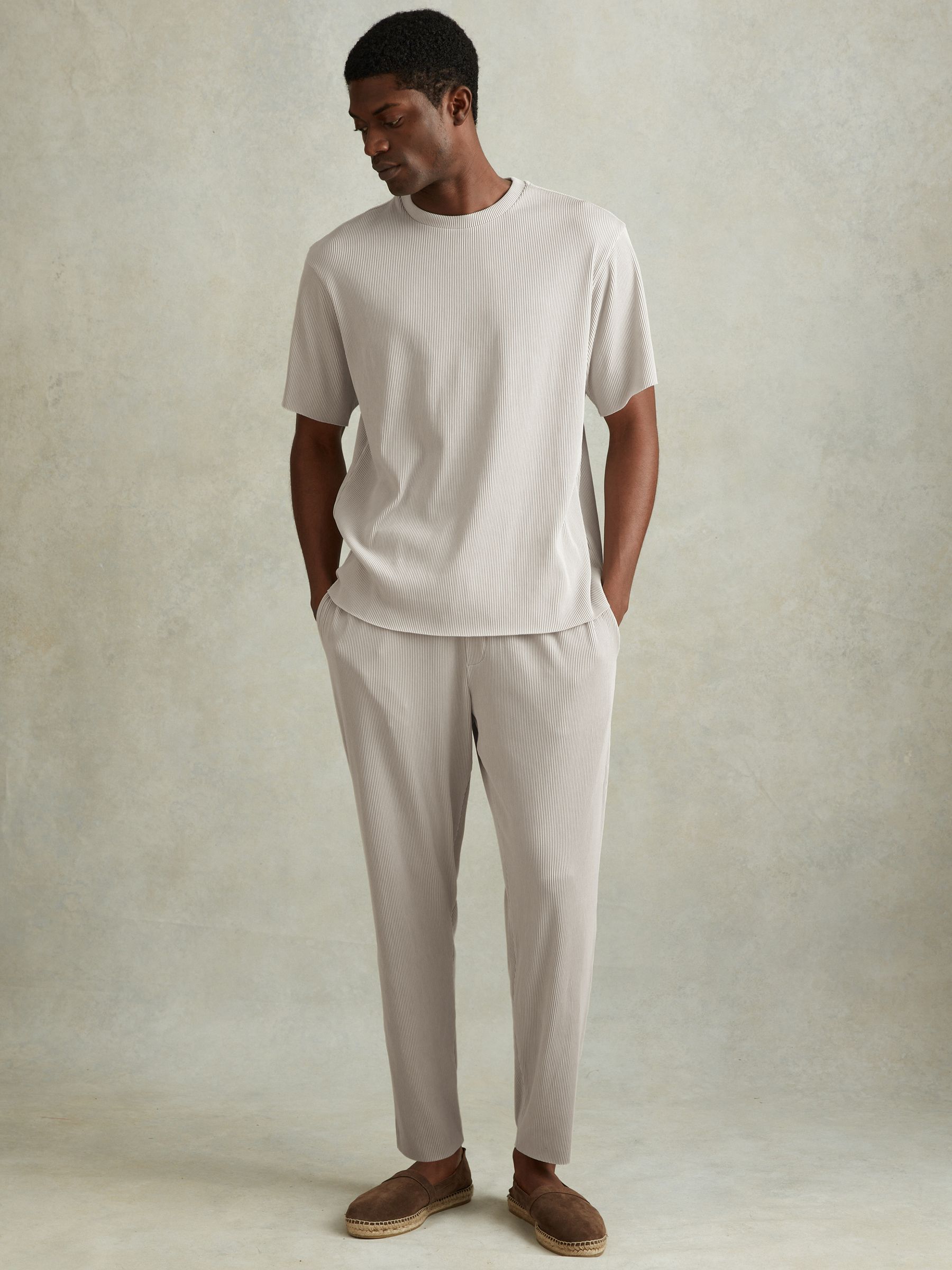 Oversized Ribbed Crew Neck T-Shirt in Silver - Image 3 of 6