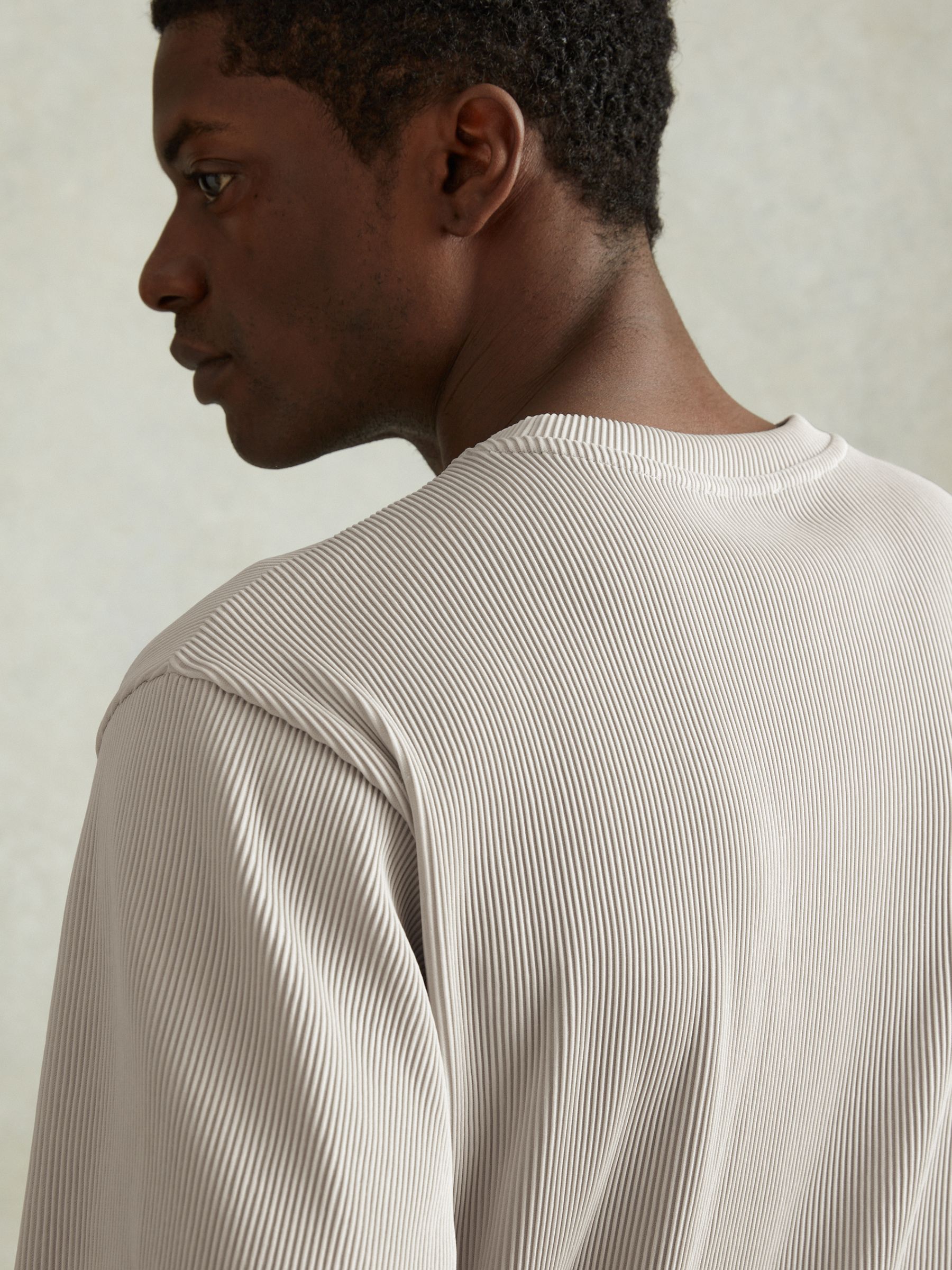 Oversized Ribbed Crew Neck T-Shirt in Silver - Image 4 of 6