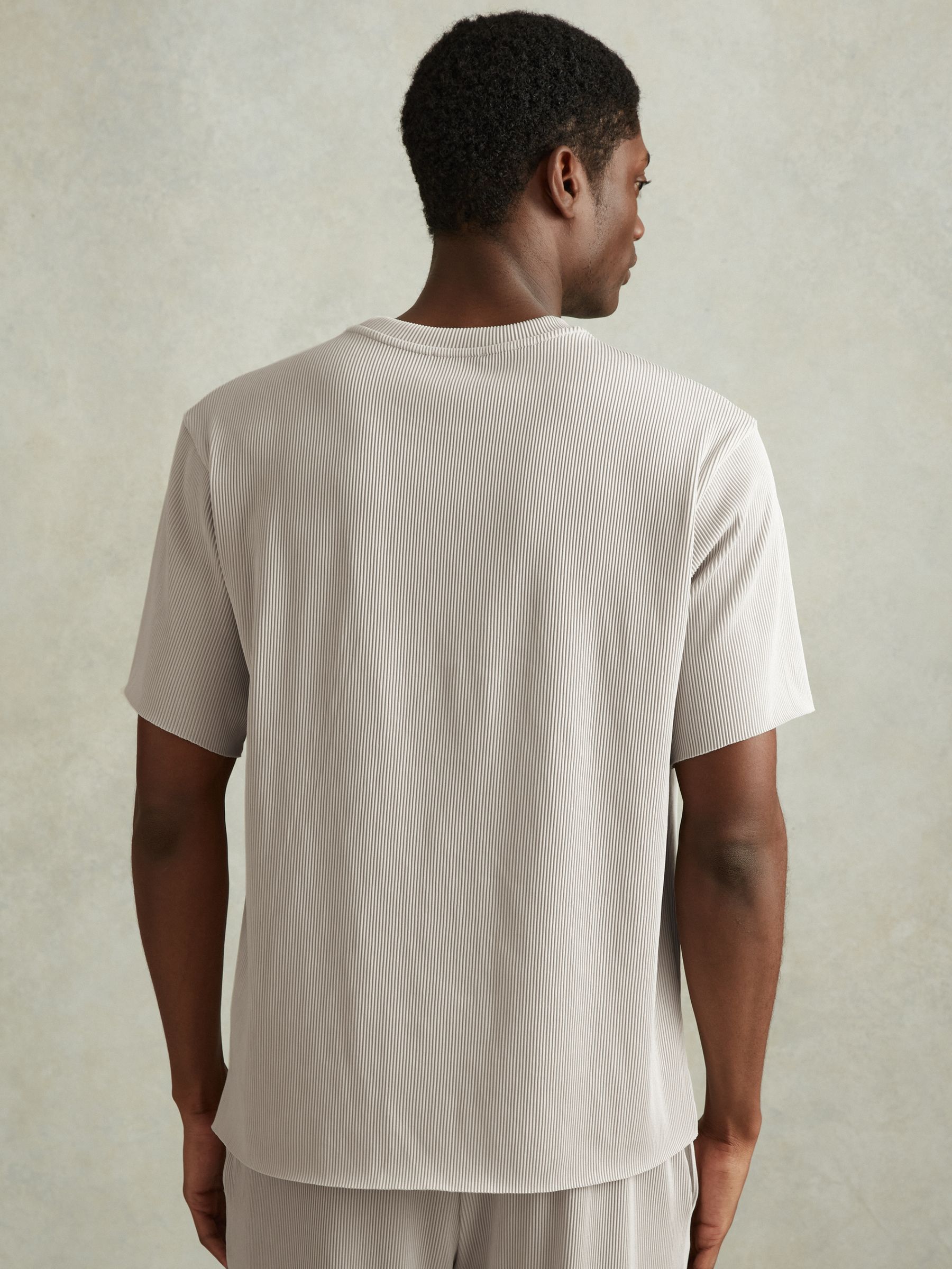 Reiss Oversized Ribbed Crew Neck T-Shirt in Silver | REISS