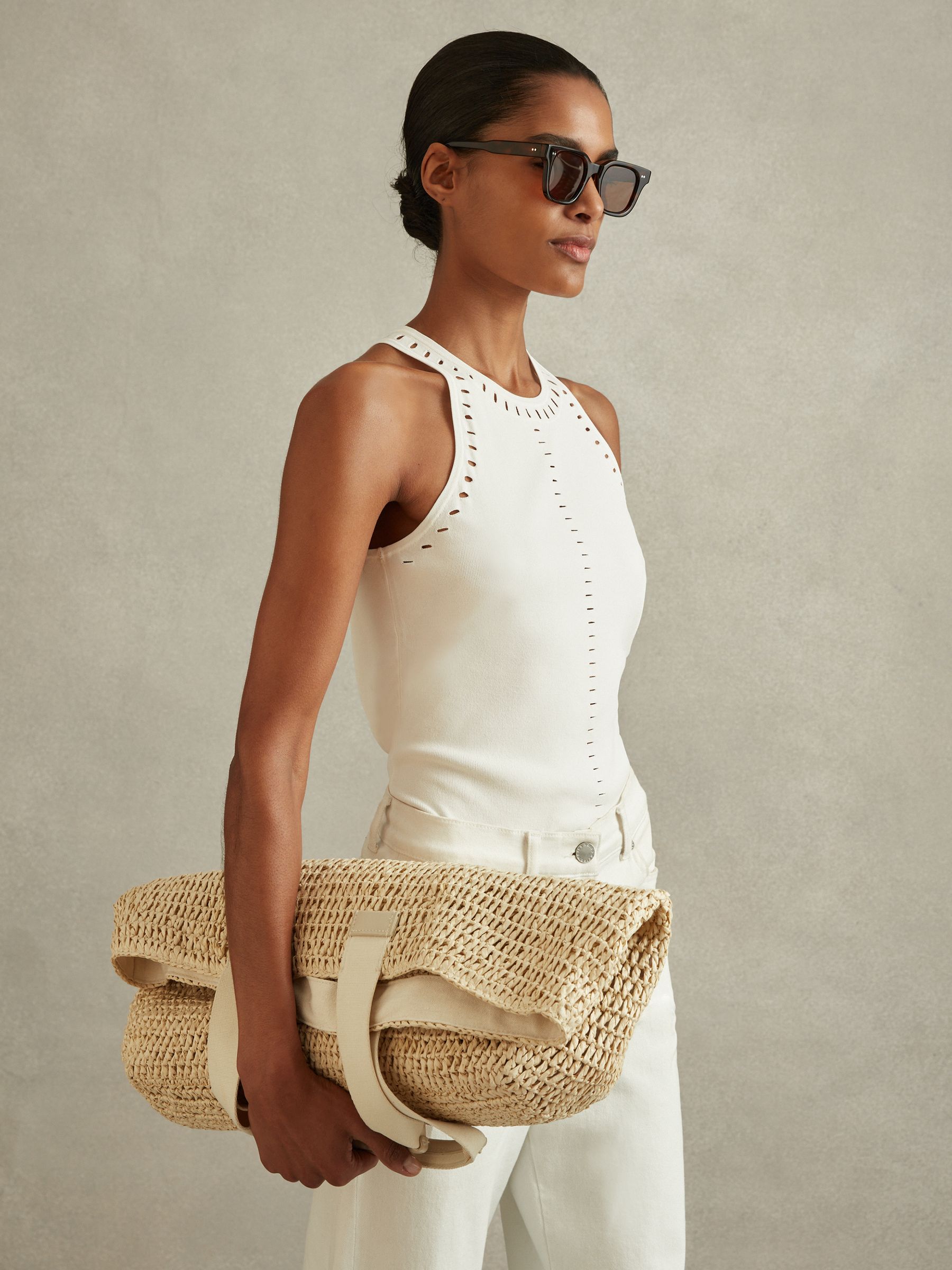 Fitted Cut-Out Detail Vest in Ivory - Image 3 of 5