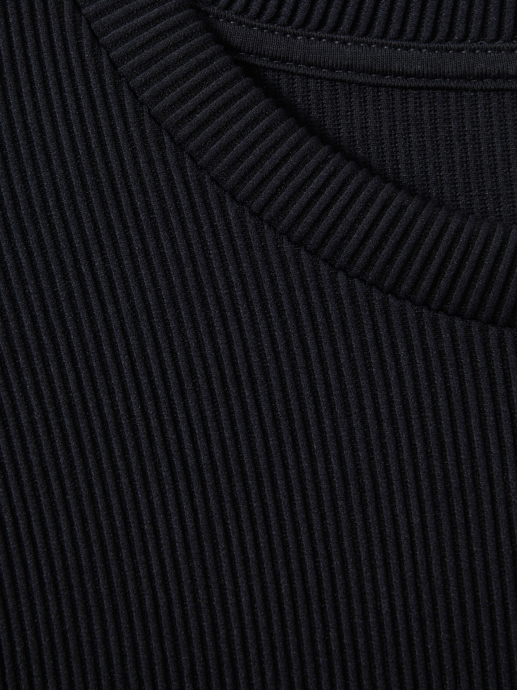 Oversized Ribbed Crew Neck T-Shirt in Navy - Image 5 of 5