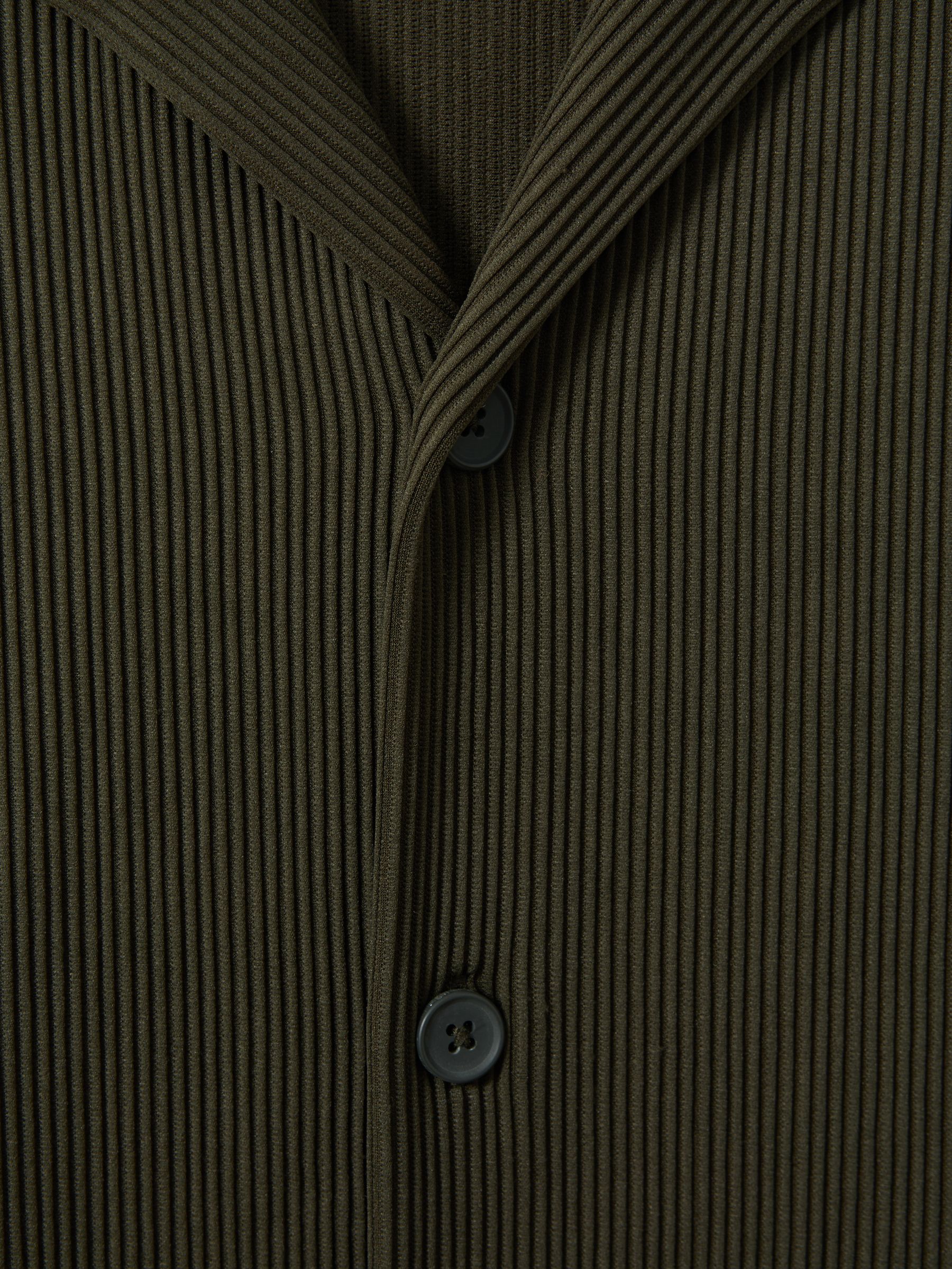 Ribbed Cuban Collar Shirt in Green - Image 5 of 5