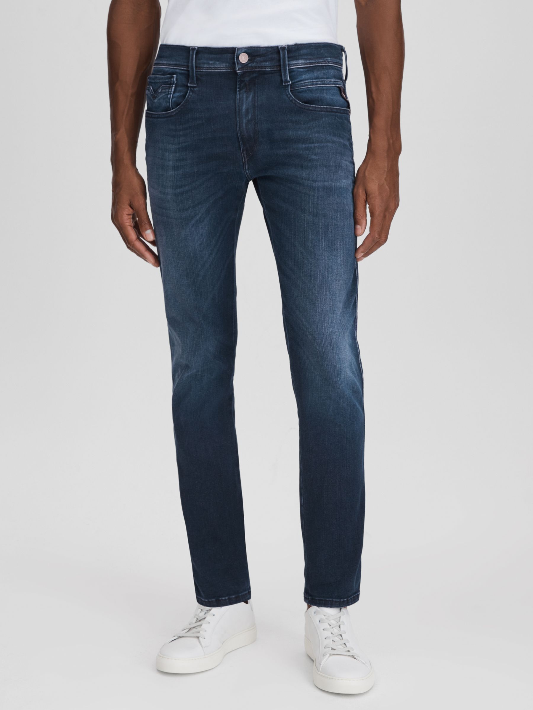 Slim Fit Washed Jeans in Dark Blue - Image 3 of 6