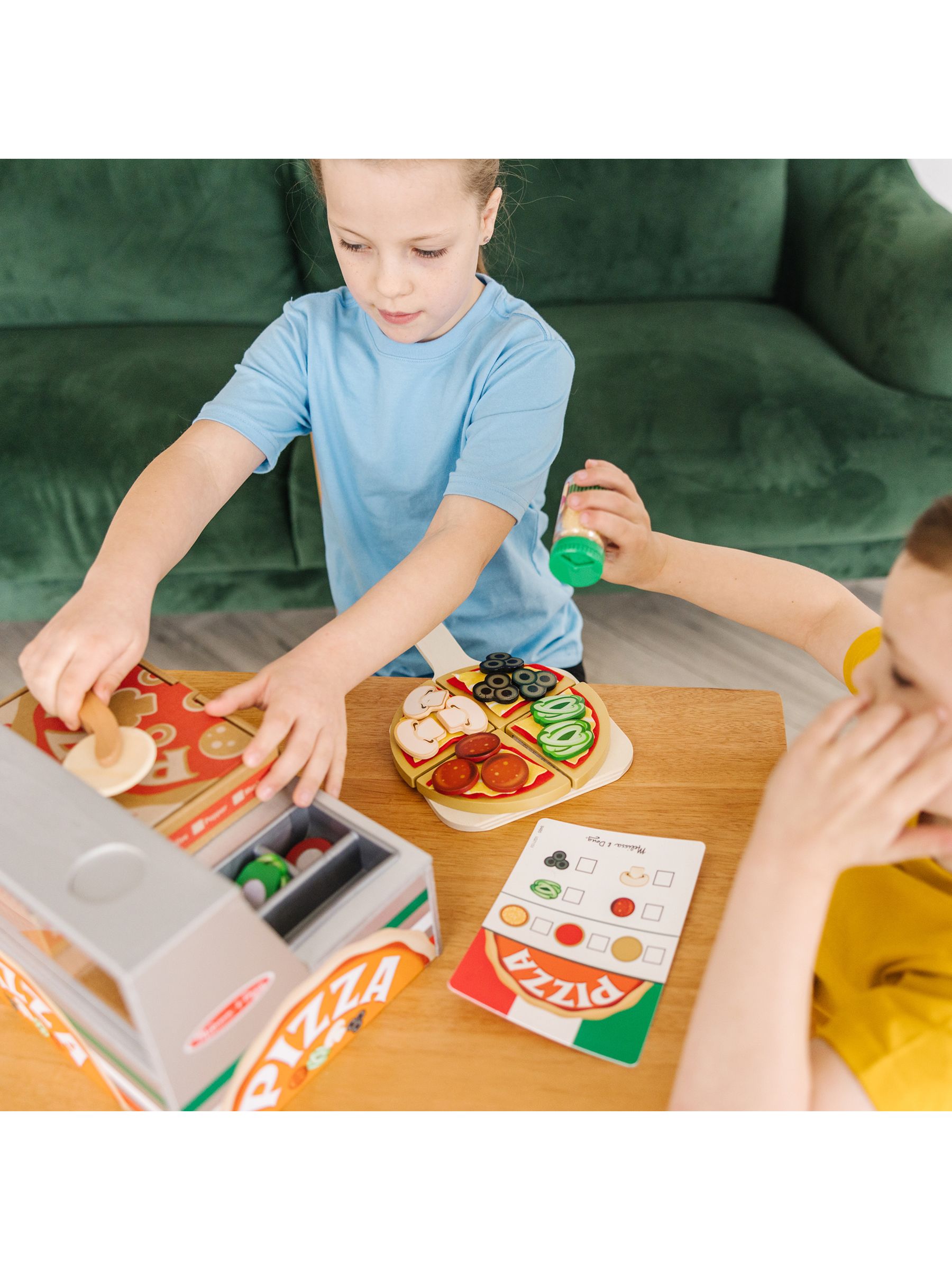 Melissa & Doug Natural Top And Bake Pizza Counter - Image 7 of 9