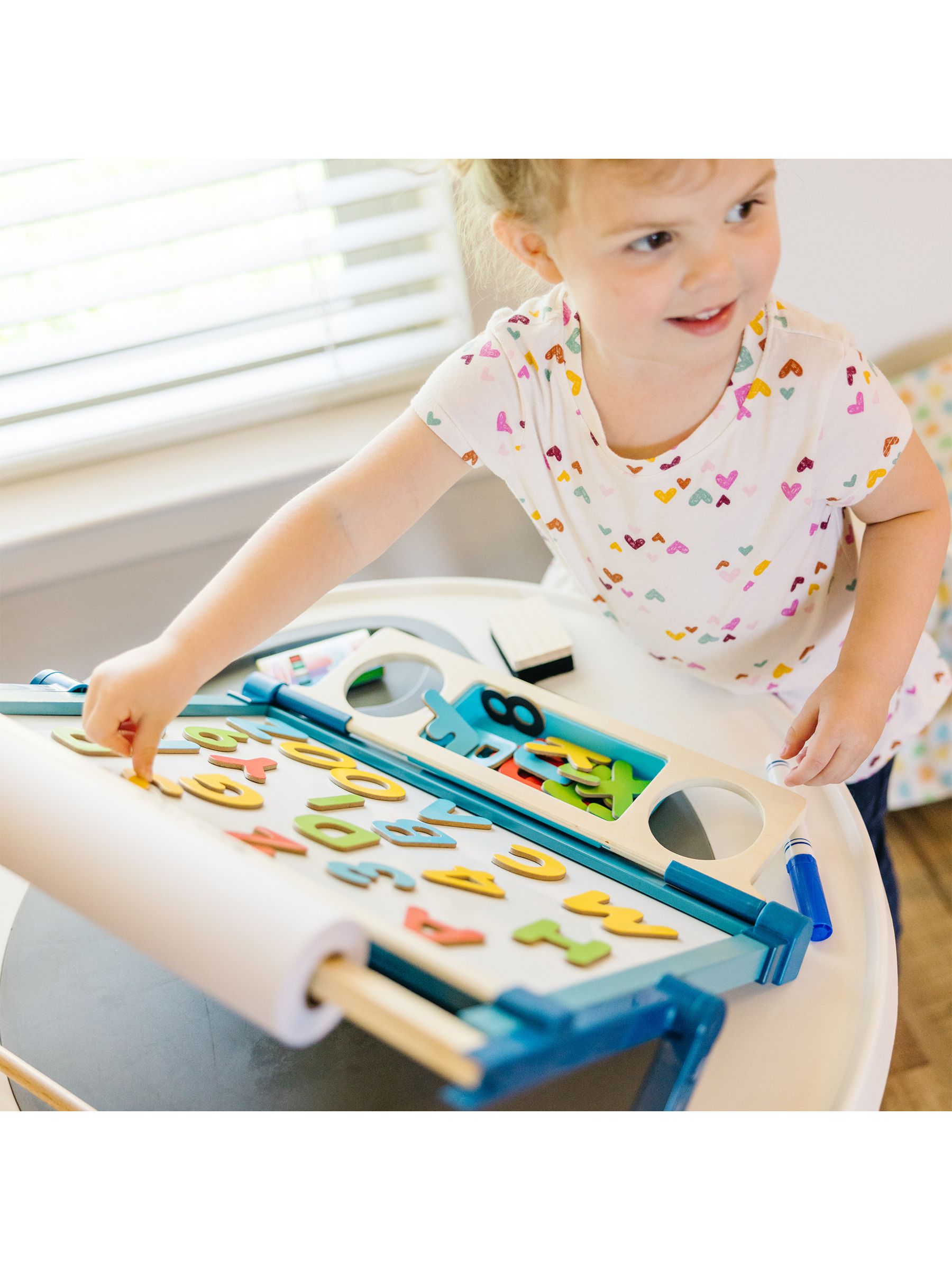 Melissa & Doug Natural Wooden Double Sided Tabletop Easel - Image 5 of 9