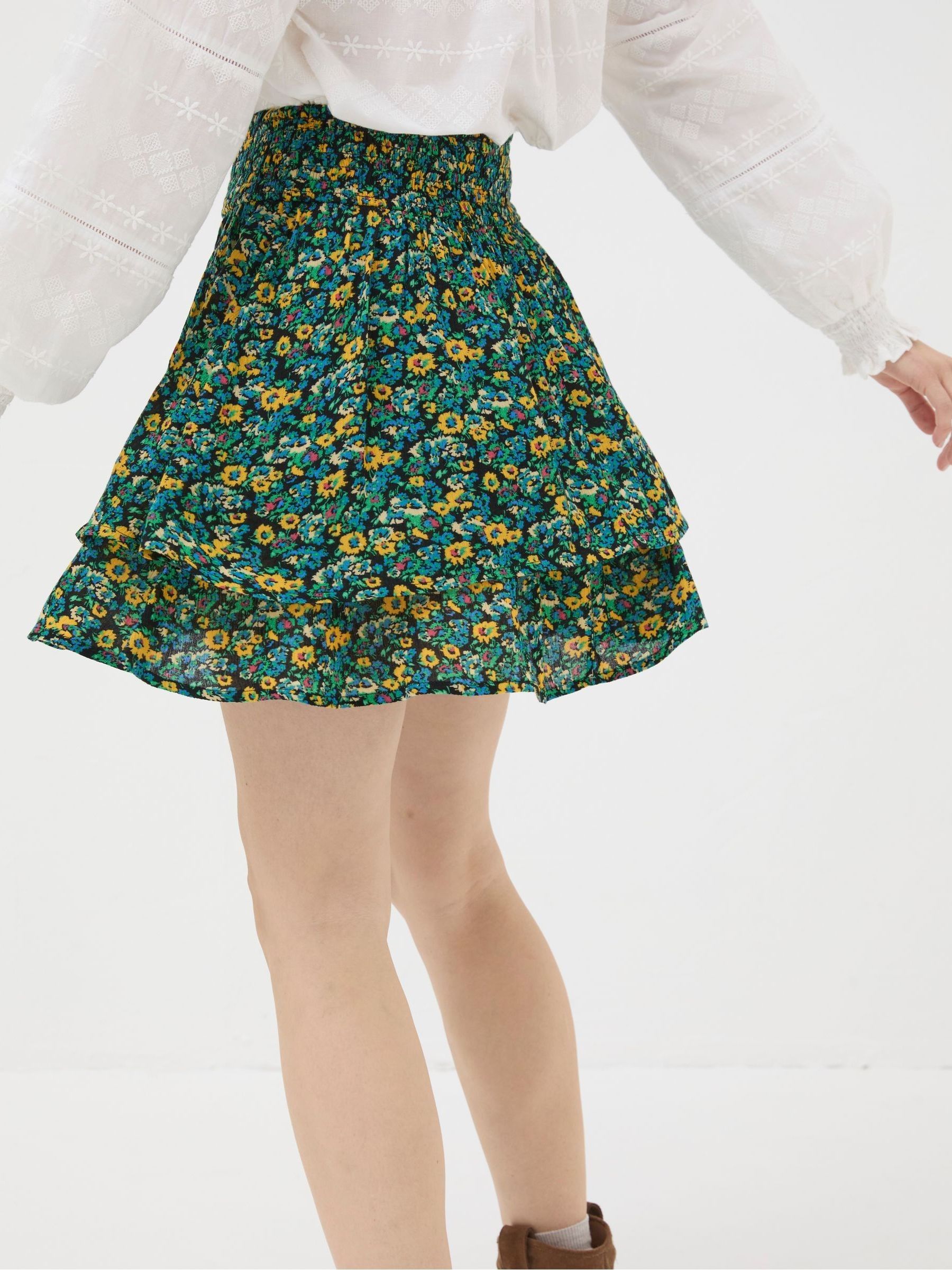 Green Spring Floral Skirt - Image 3 of 5