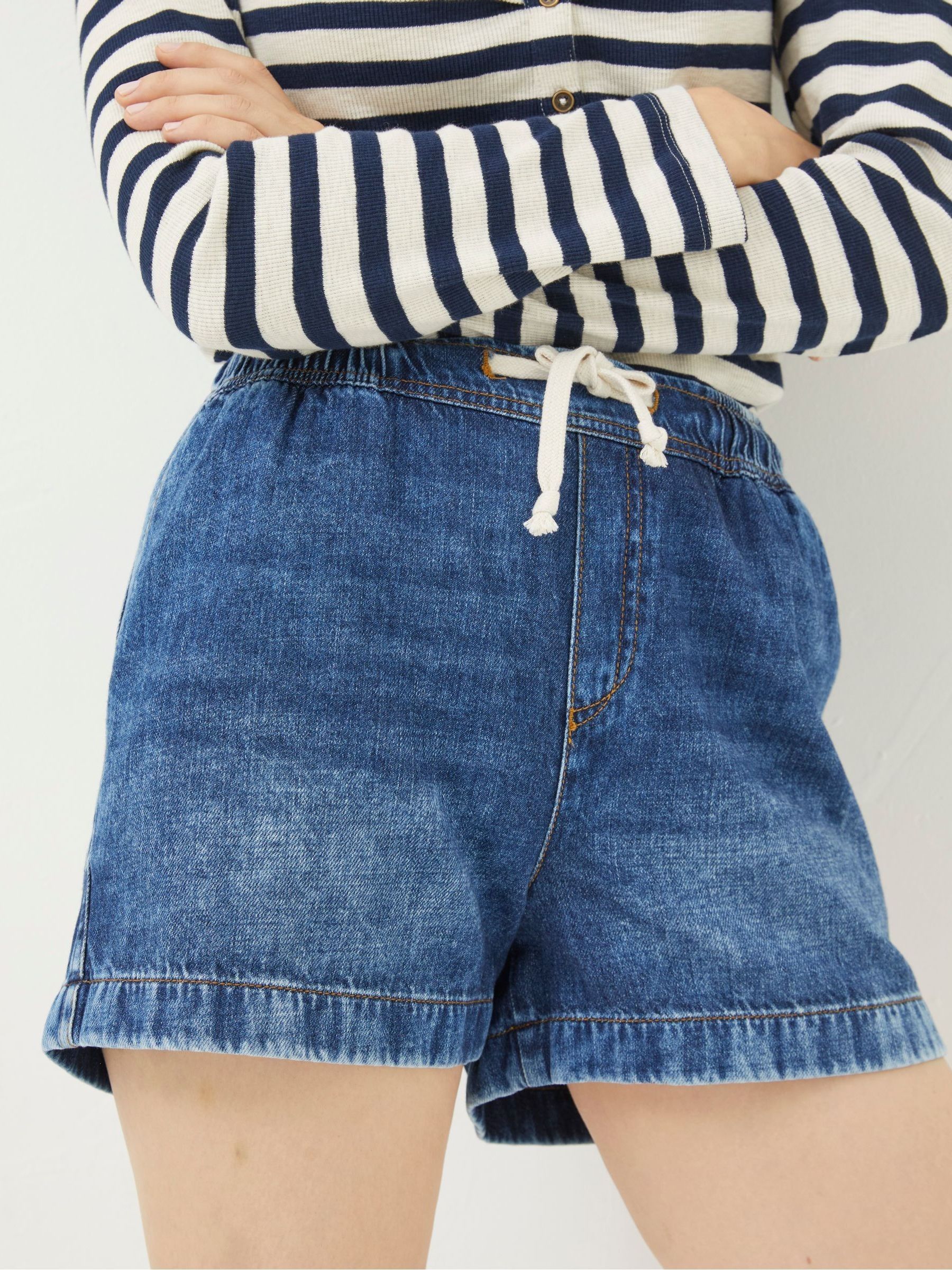 Ashby Mid Denim Pull-On Shorts - Image 4 of 5