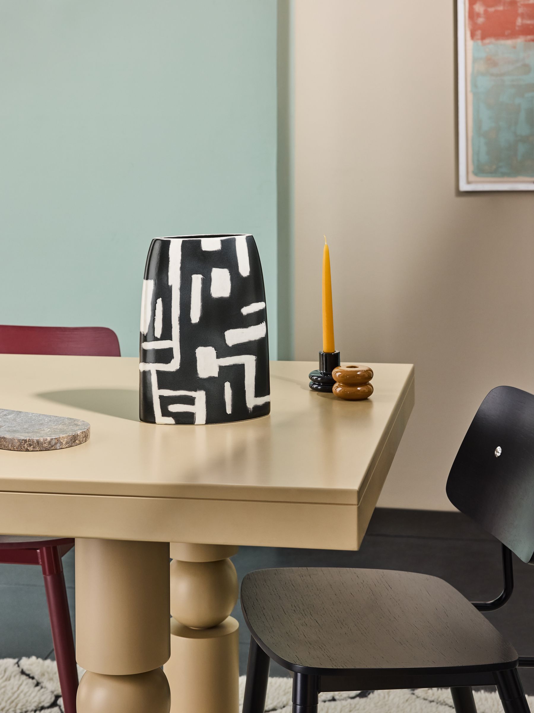 Kian Hand Painted Vase in Monochrome - Image 1 of 3