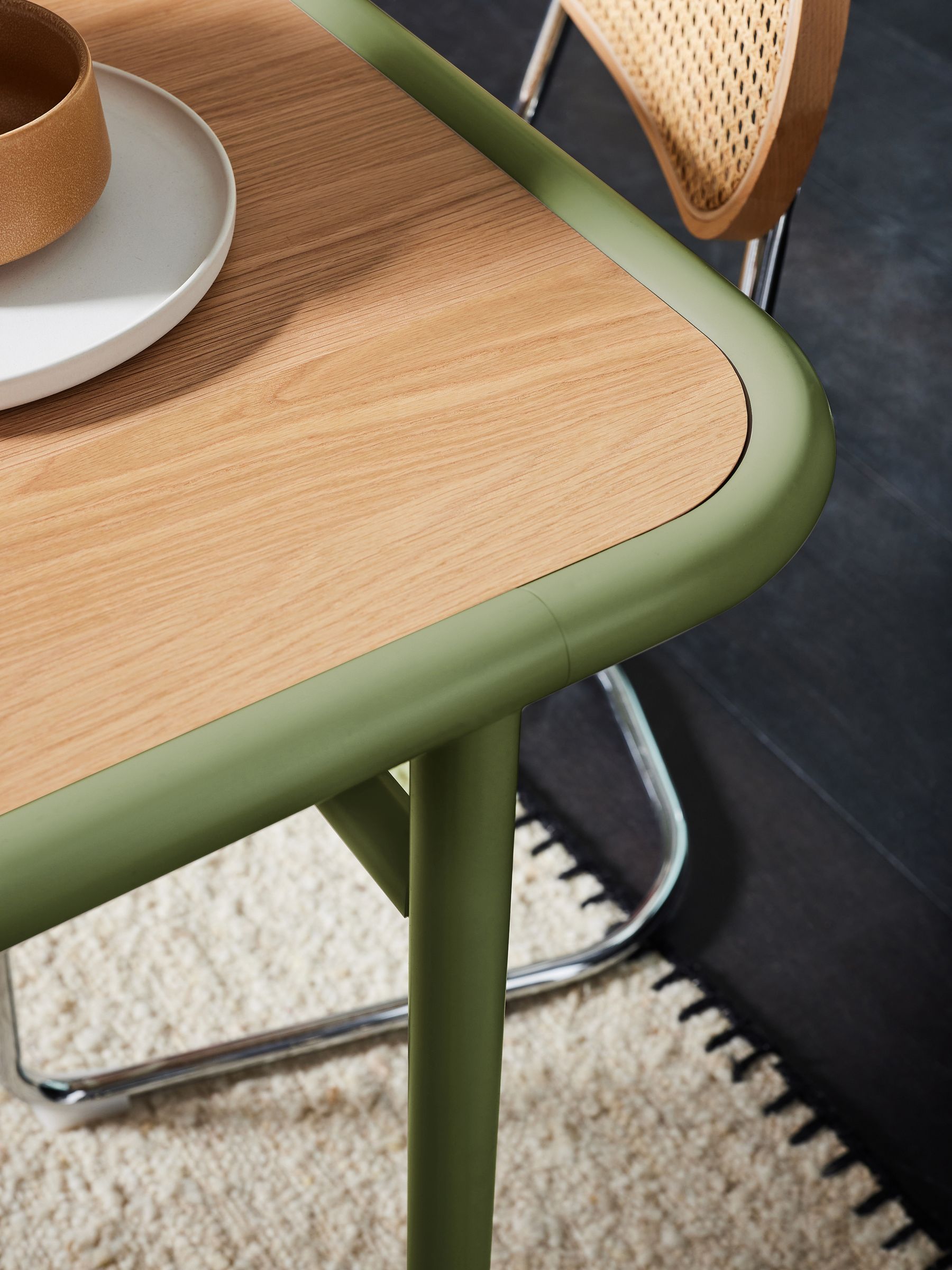 Tuva 4 Seater Dining Table in Green - Image 2 of 3