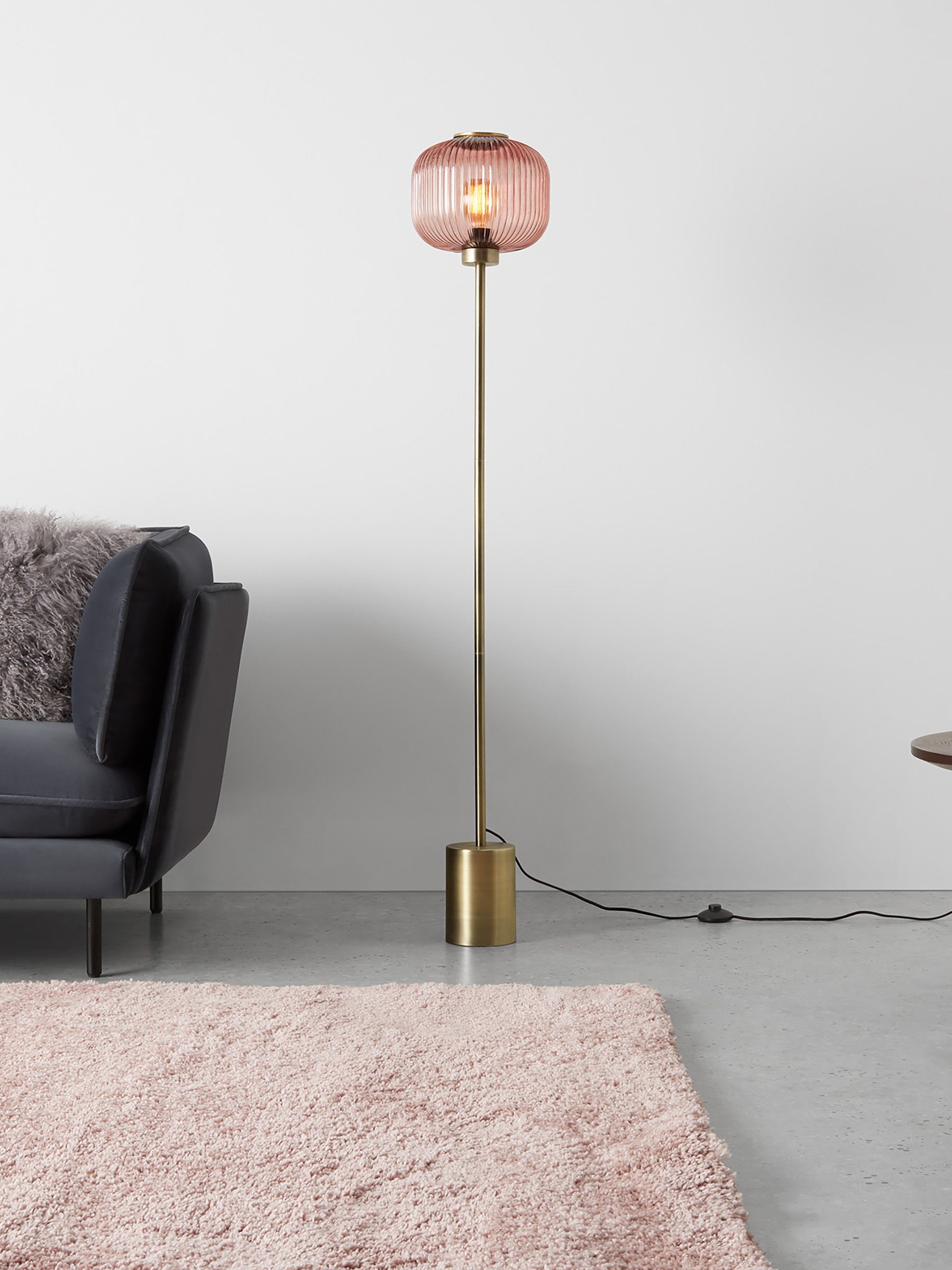 Briz Floor Lamp in Pink - Image 5 of 8