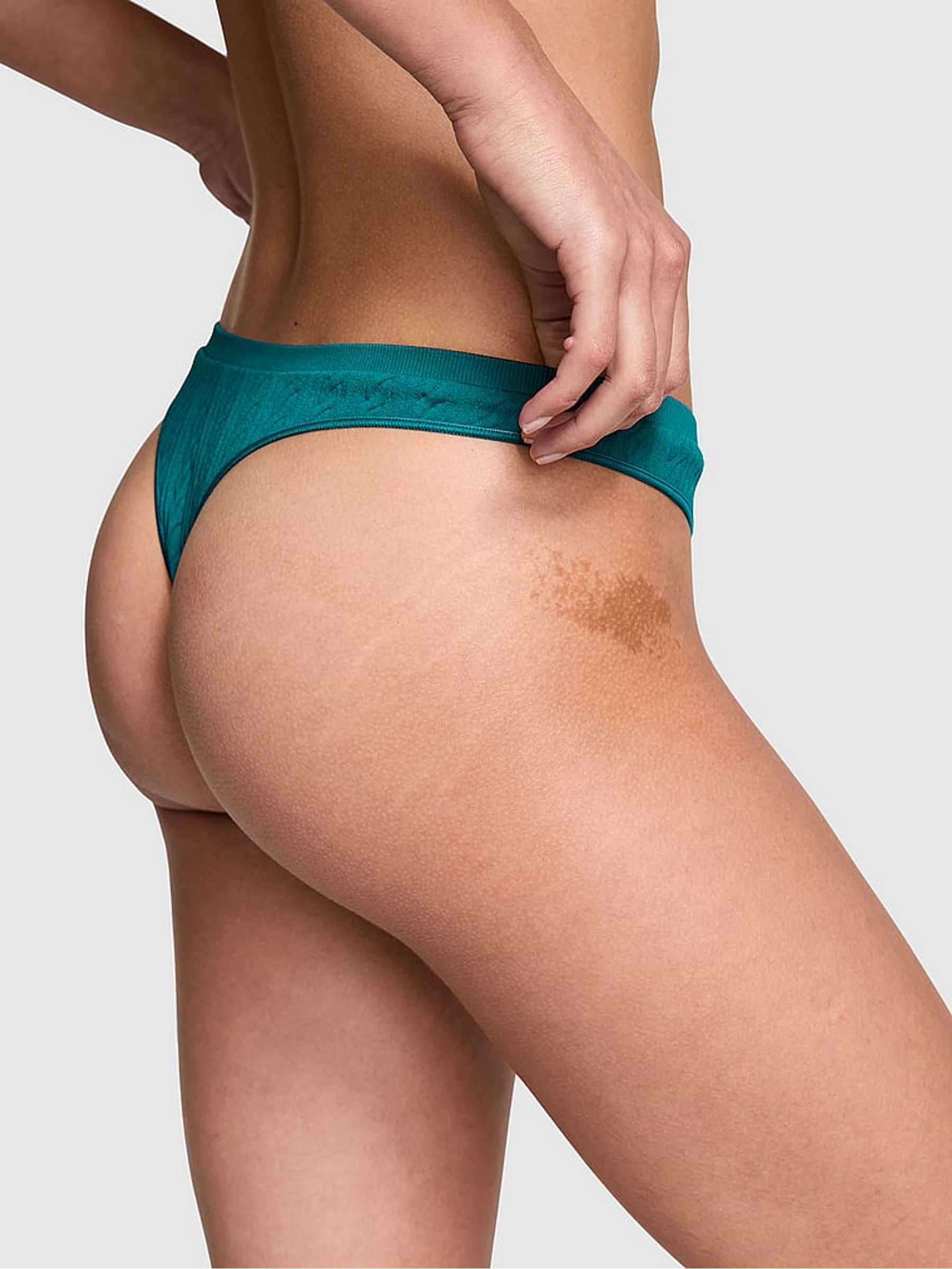 Jade Way Green Seamless High Leg Scoop Thong Knickers - Image 2 of 3