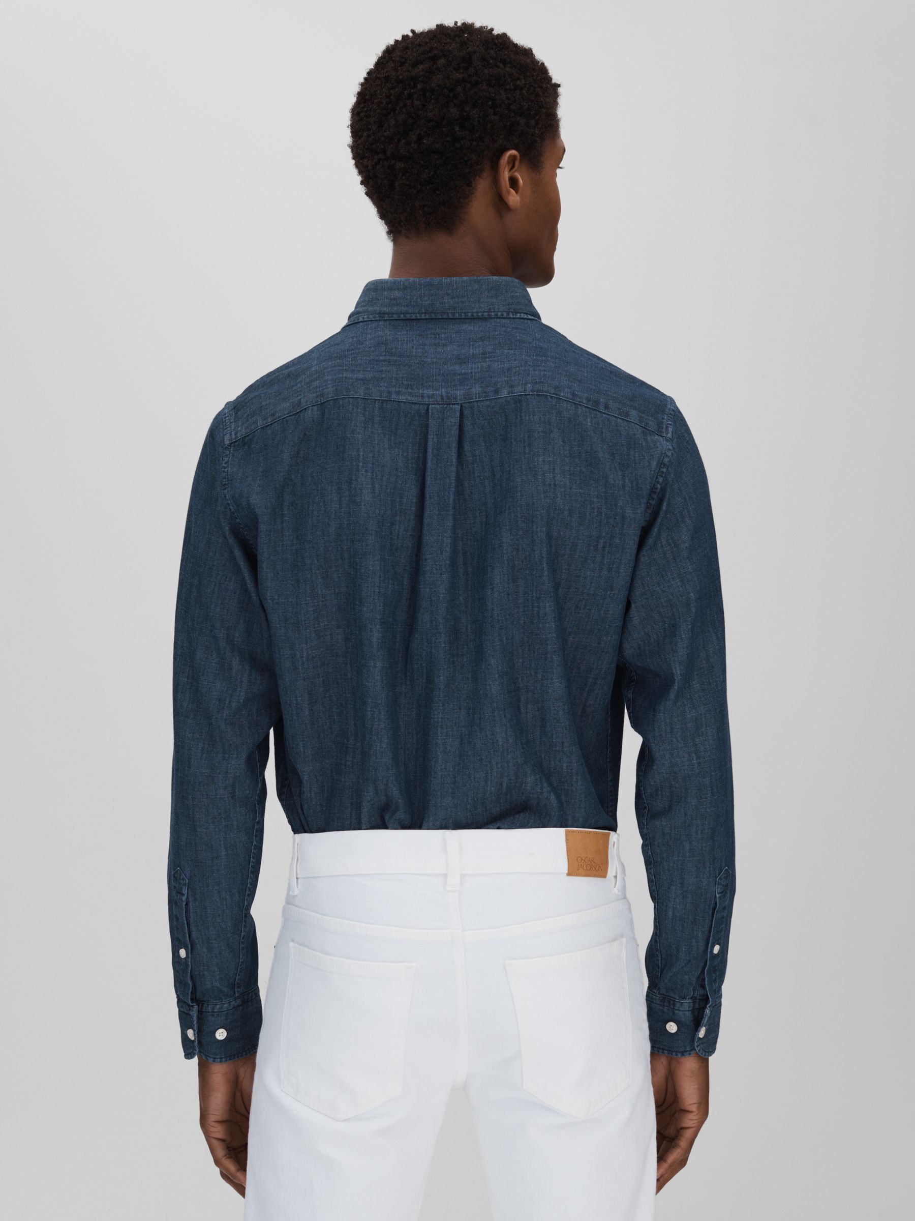 Oscar Jacobson Denim Cutaway Collar Shirt in Dark Indigo - Image 4 of 5