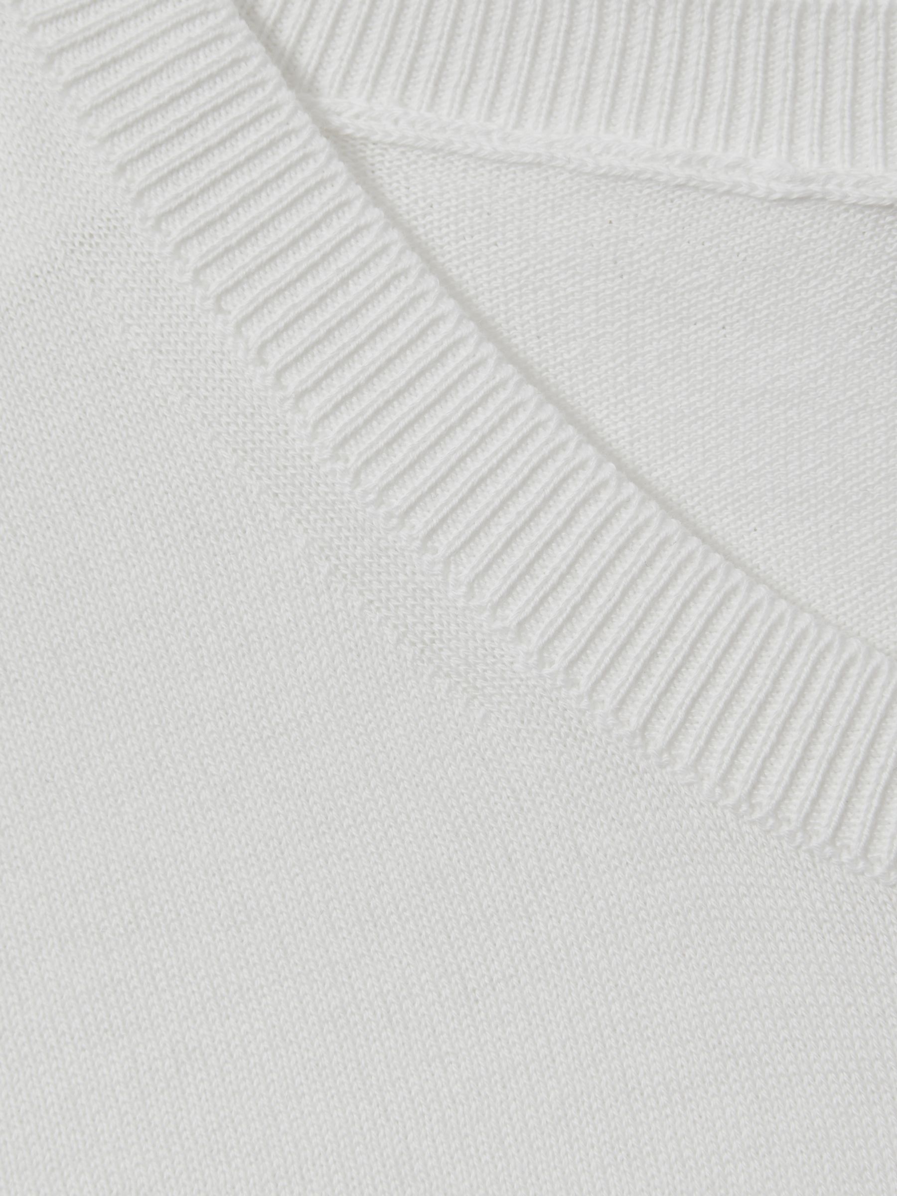 Oscar Jacobson Knitted Cotton Crew Neck T-Shirt in Snow White - Image 6 of 6