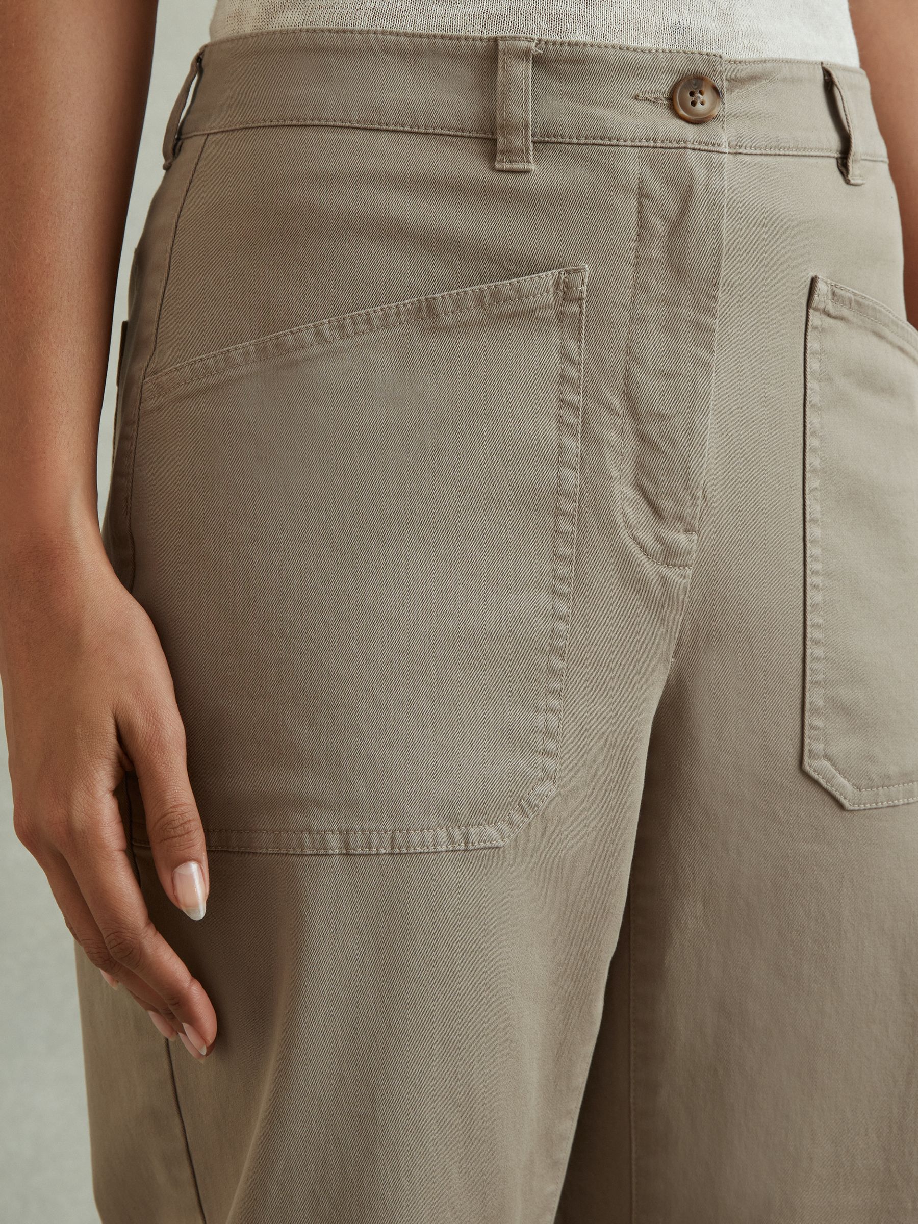 Cotton Blend Barrel Leg Trousers in Olive - Image 3 of 5