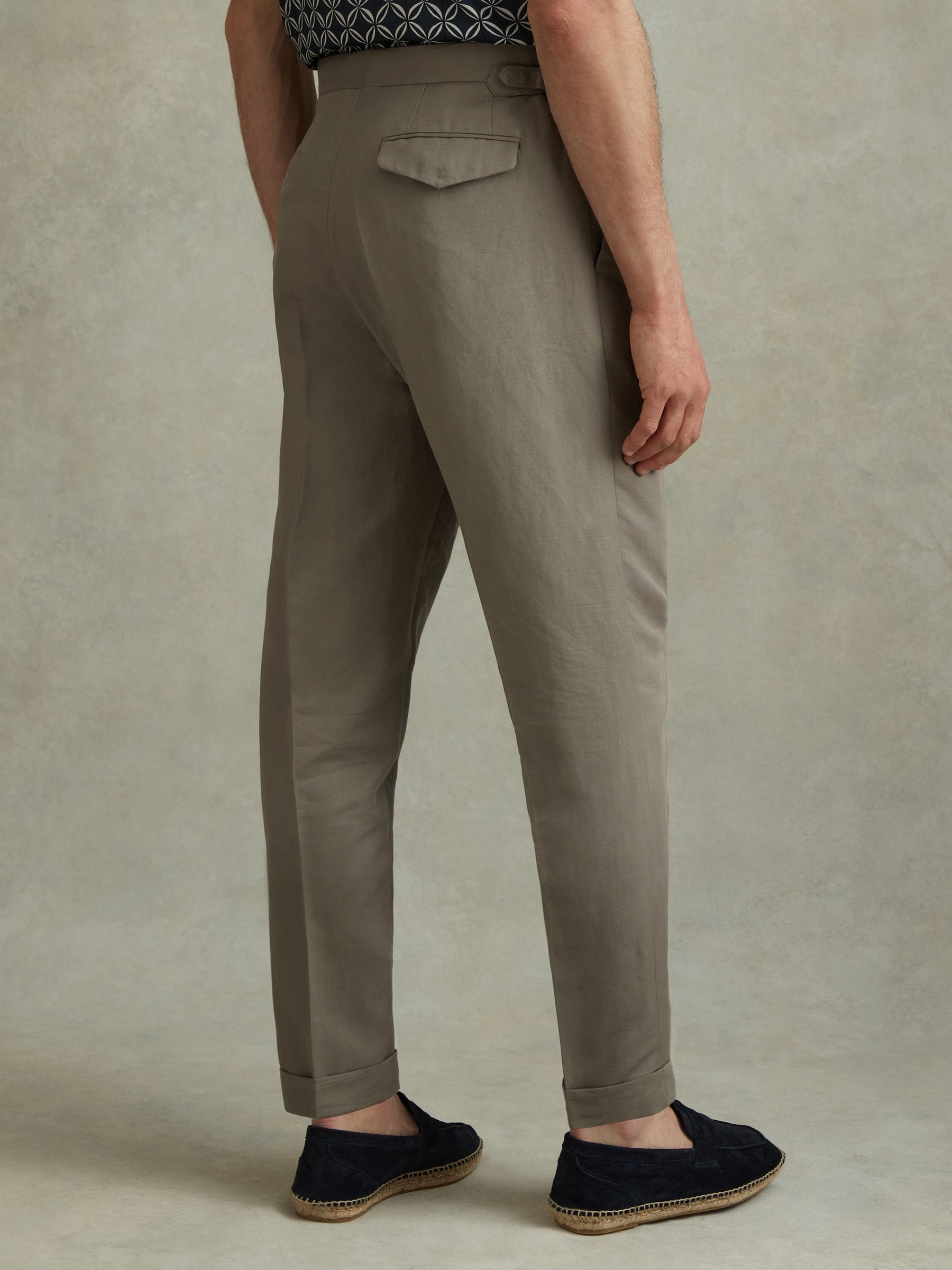 Relaxed Cropped Trousers with Turned-Up Hems in Light Khaki - Image 4 of 5