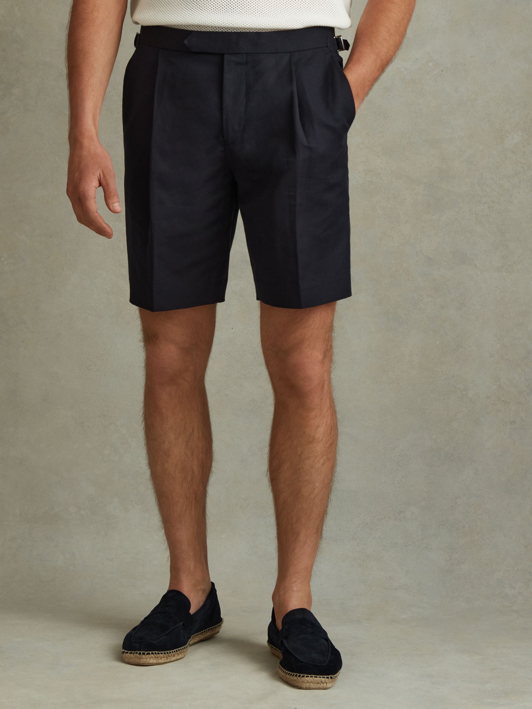 Cotton/Linen Blend Adjuster Shorts in Navy - Image 3 of 5