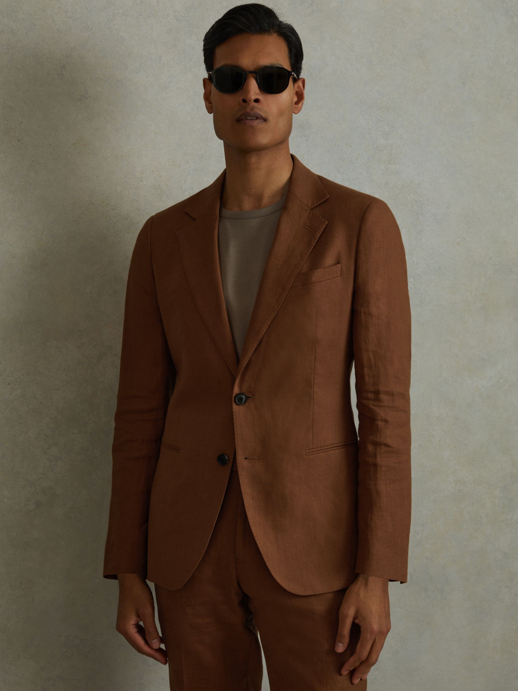 Single-Breasted Linen Suit Blazer Slim Fit in Tobacco Brown - Image 1 of 7 Single-Breasted Linen Suit Blazer Slim Fit in Tobacco Brown - Image 1 of 7