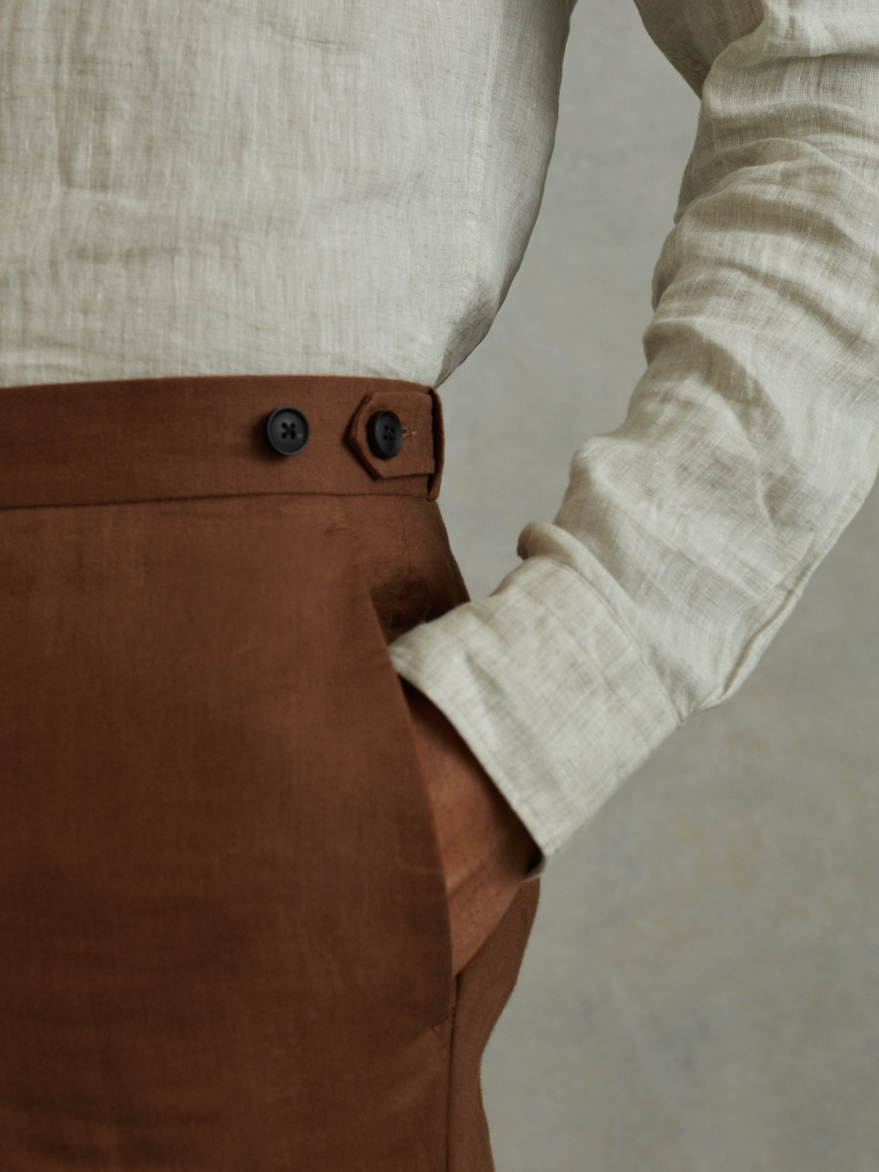 Linen Tapered Trousers Slim-Fit in Tobacco Brown - Image 3 of 5